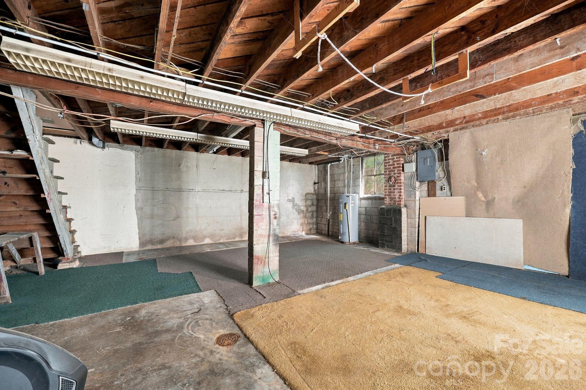 Single Family Residence at 10 Mccracken Road, Canton, photo 22 of 47
