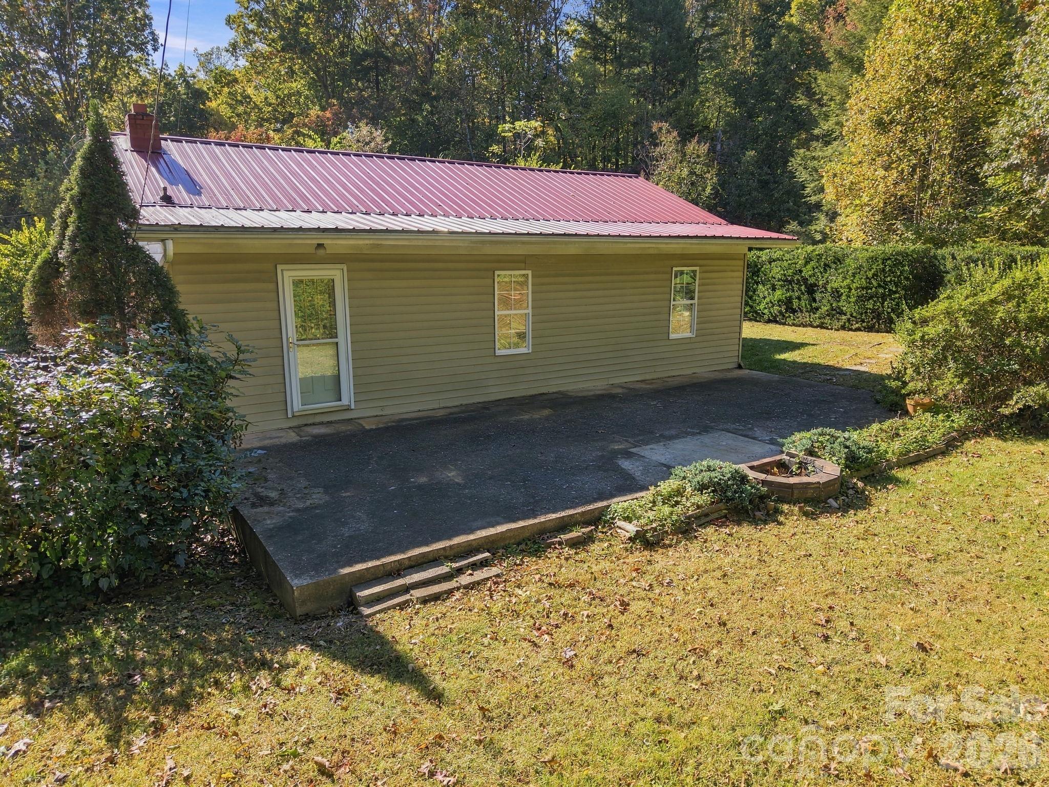 Single Family Residence at 10 Mccracken Road, Canton, photo 35 of 47