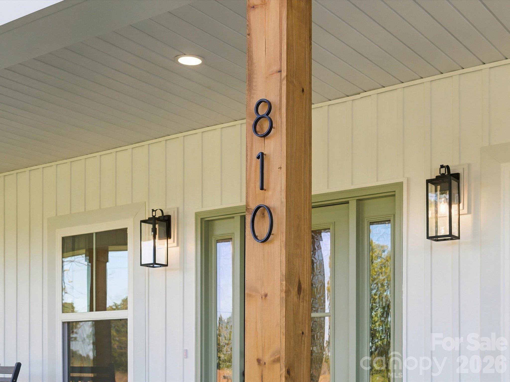 Single Family Residence at 810 Mountain Crest Drive, Kings Mountain, photo 5 of 49