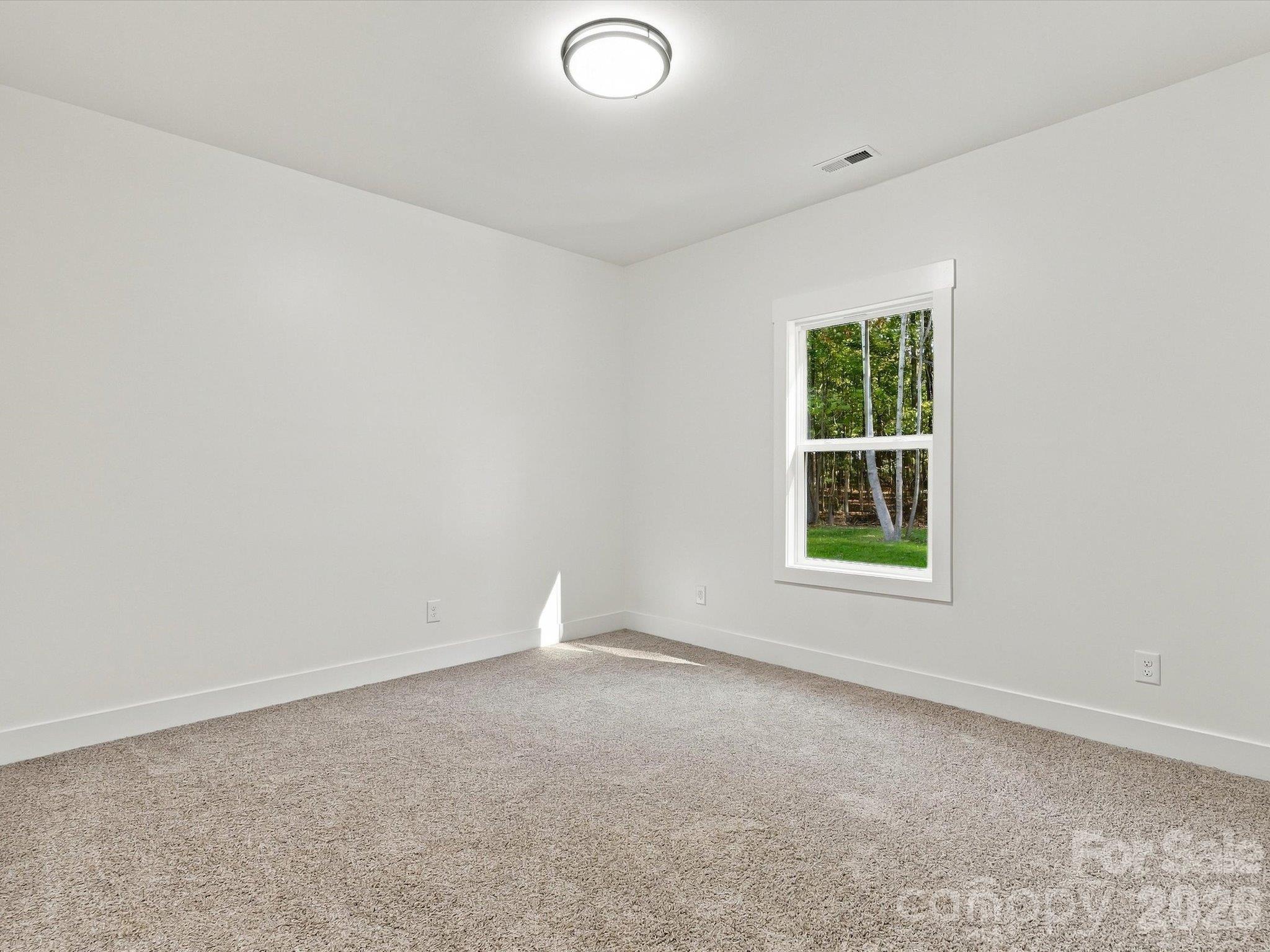 Single Family Residence at 810 Mountain Crest Drive, Kings Mountain, photo 23 of 49