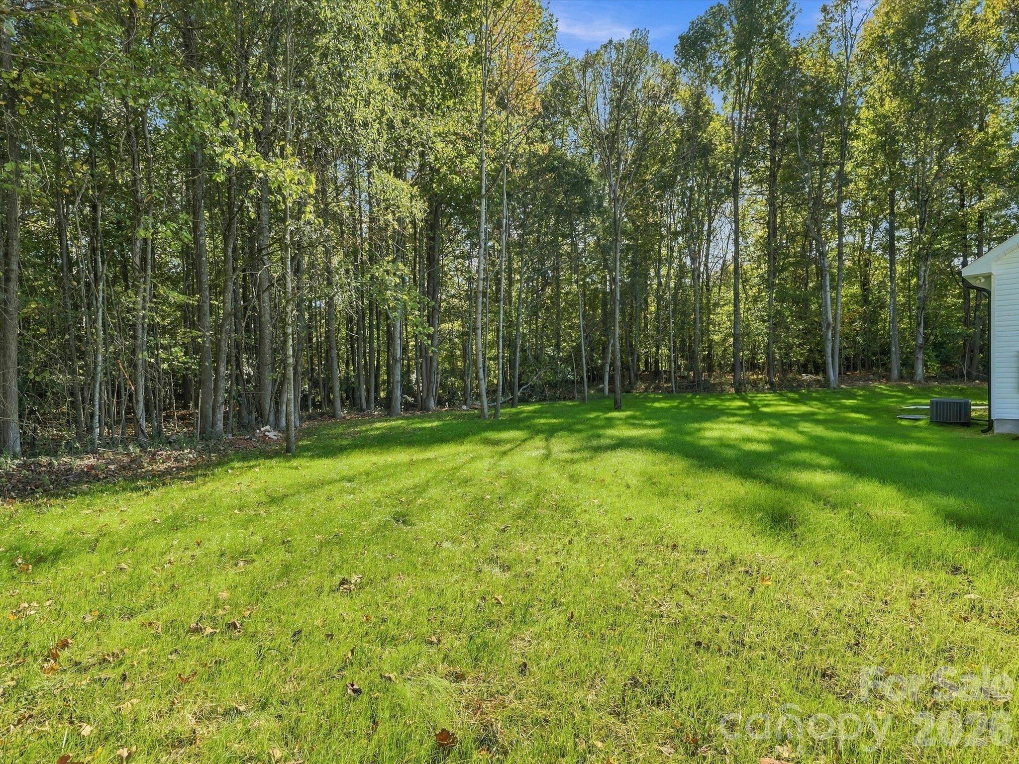 Single Family Residence at 810 Mountain Crest Drive, Kings Mountain, photo 37 of 49