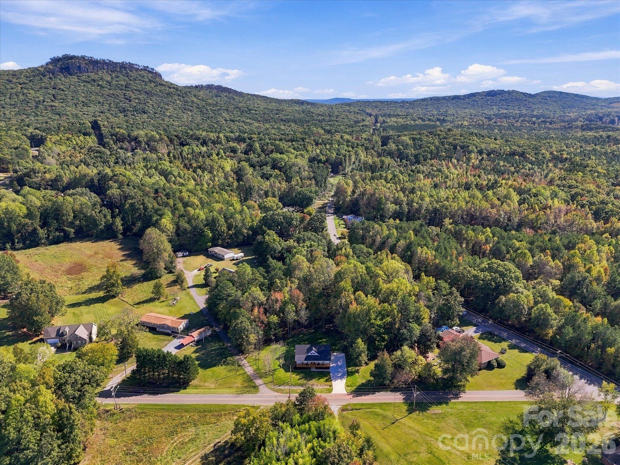 Single Family Residence at 810 Mountain Crest Drive, Kings Mountain, photo 41 of 49