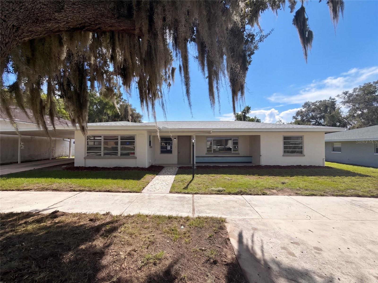 316 E WALNUT ST
