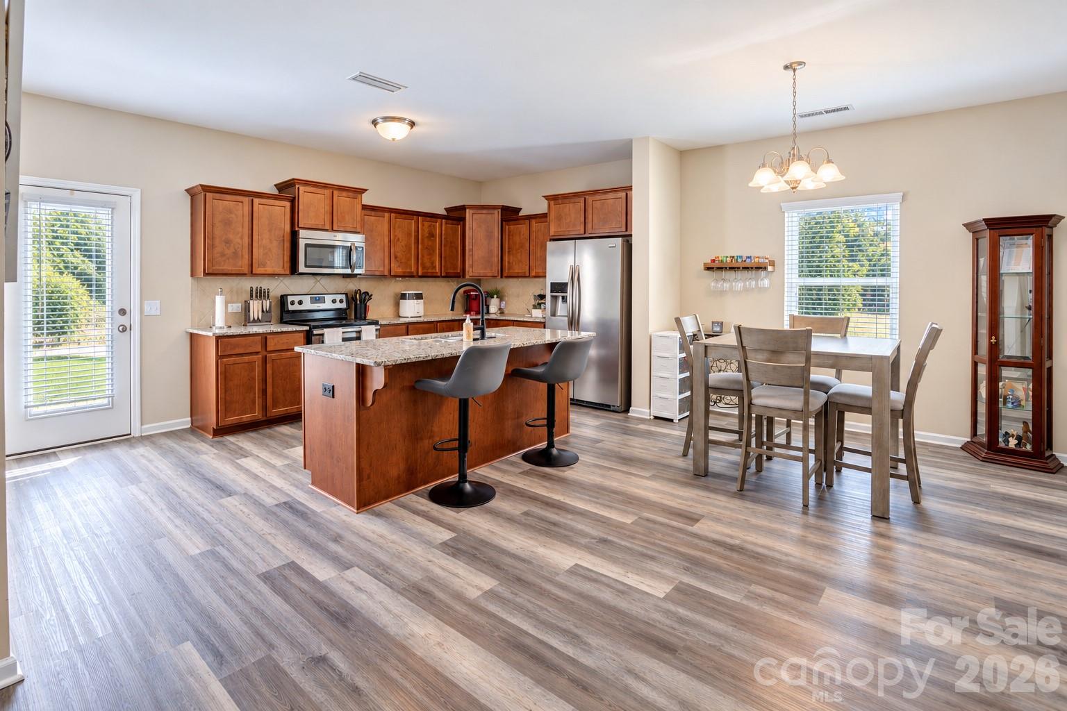 Kitchen & Dining rooms - 602 Sawtooth Oak Drive, Landis