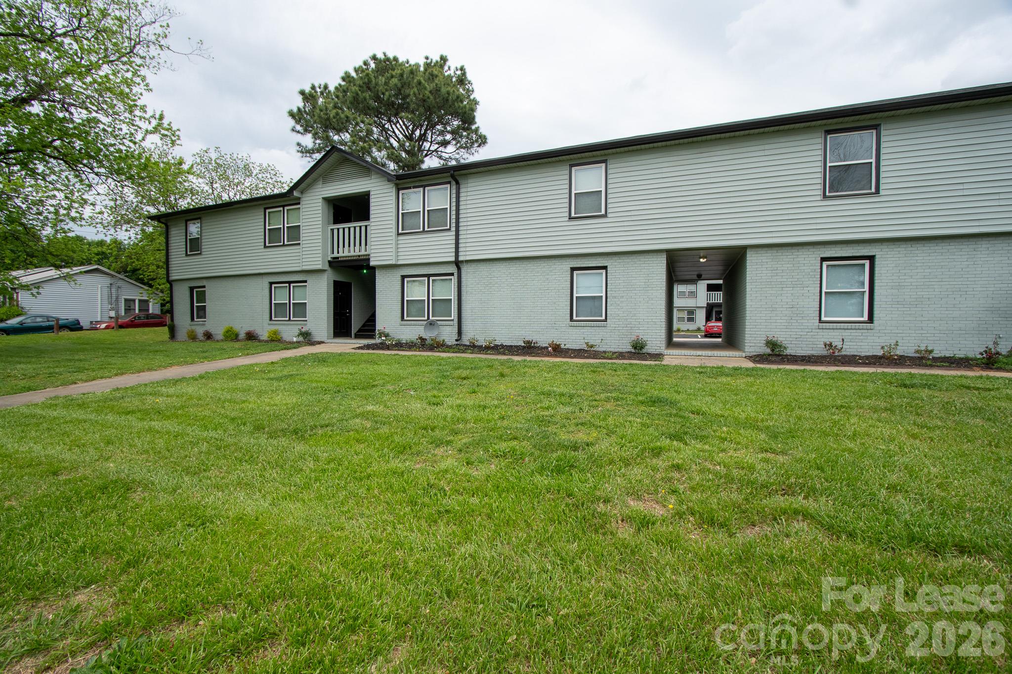 2600 Dalecrest Drive