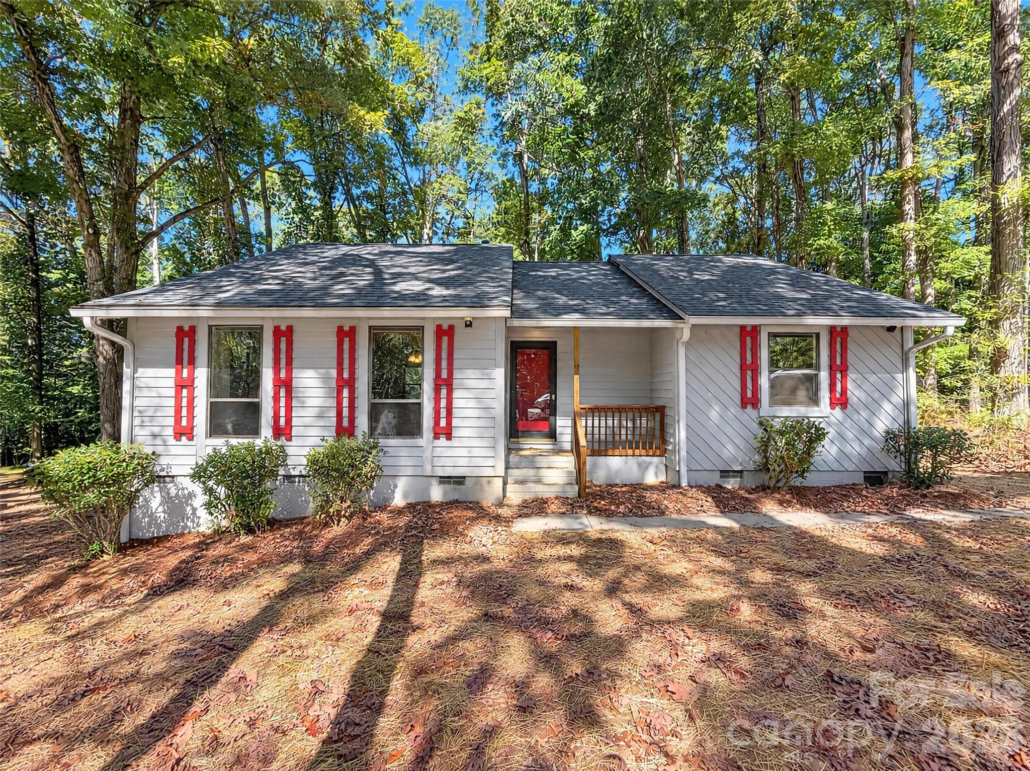 10005 Santa Fe Lane