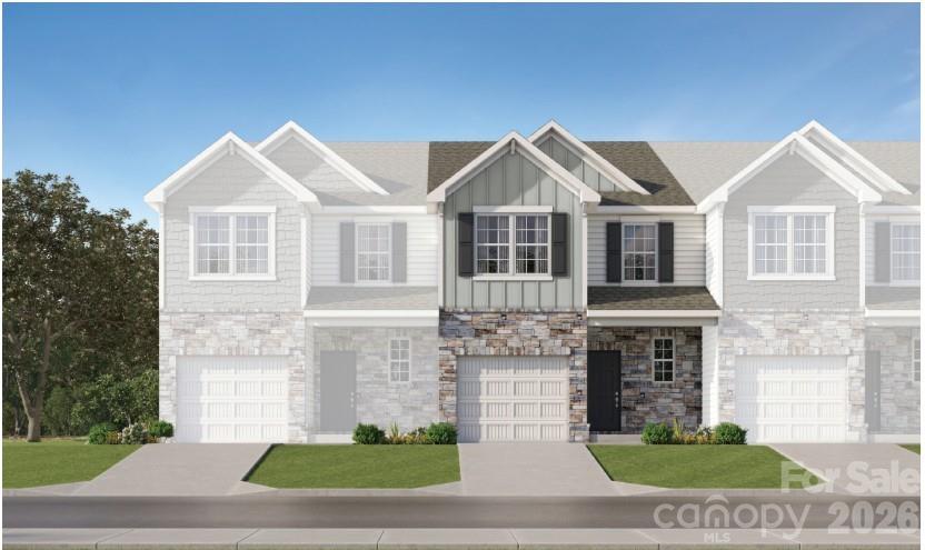 715 Sparano Loop