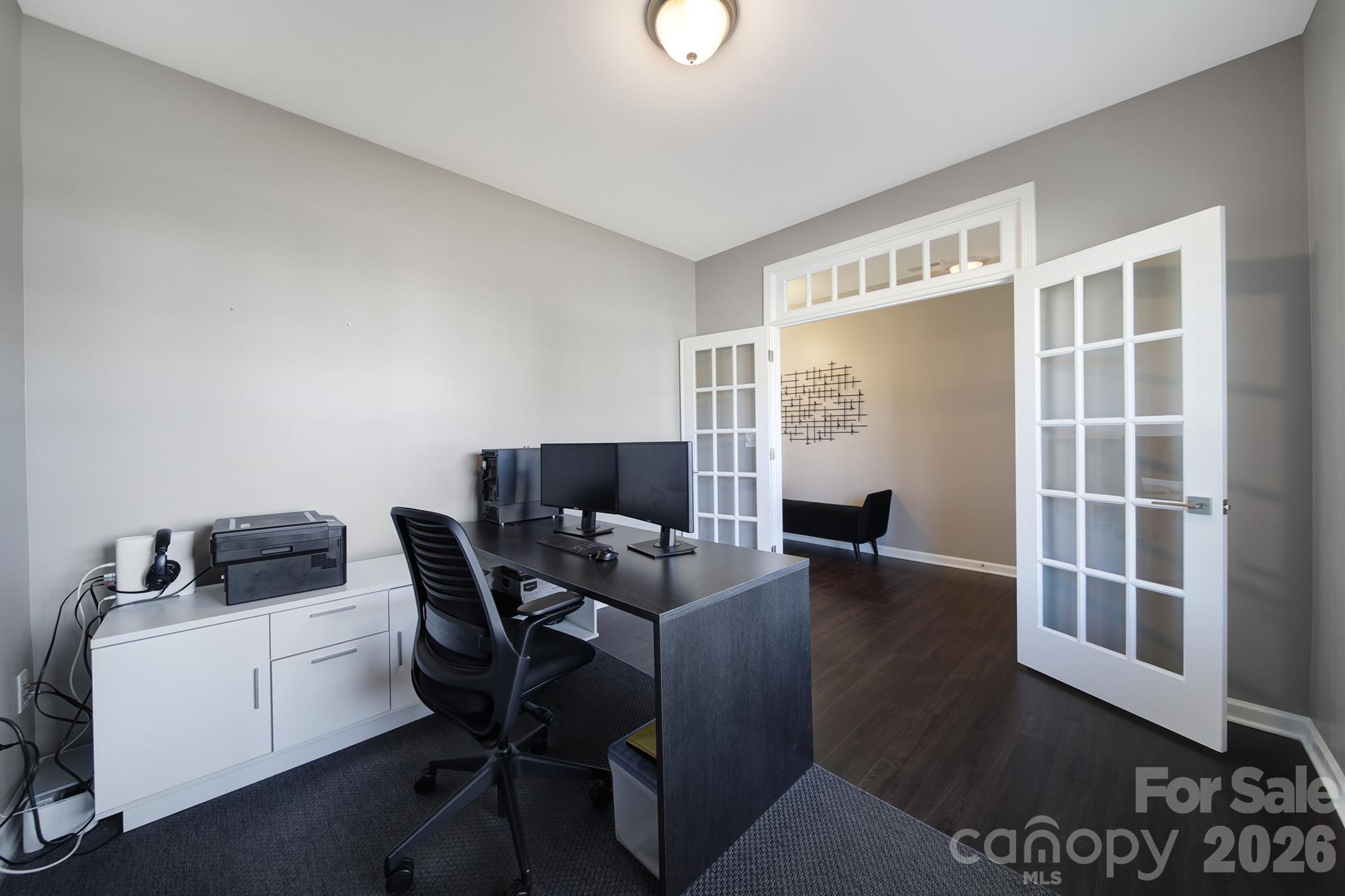 Single Family Residence at 5392 Hackberry Lane SW, Concord, photo 5 of 42