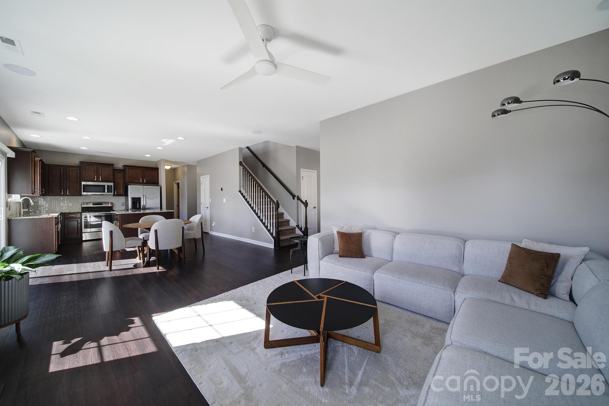 Single Family Residence at 5392 Hackberry Lane SW, Concord, photo 10 of 42