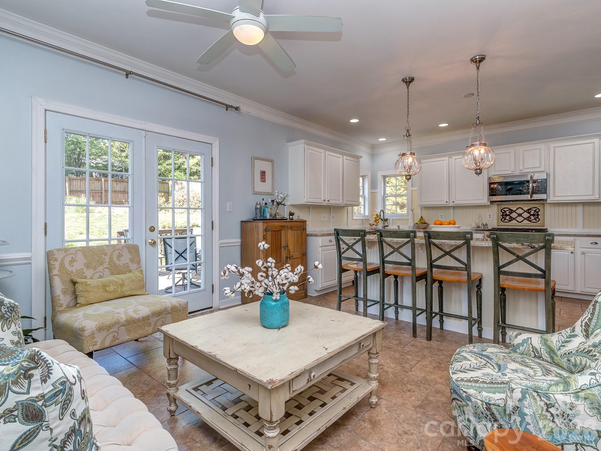 Single Family Residence at 4651 Glasgow Court, Gastonia, photo 11 of 33