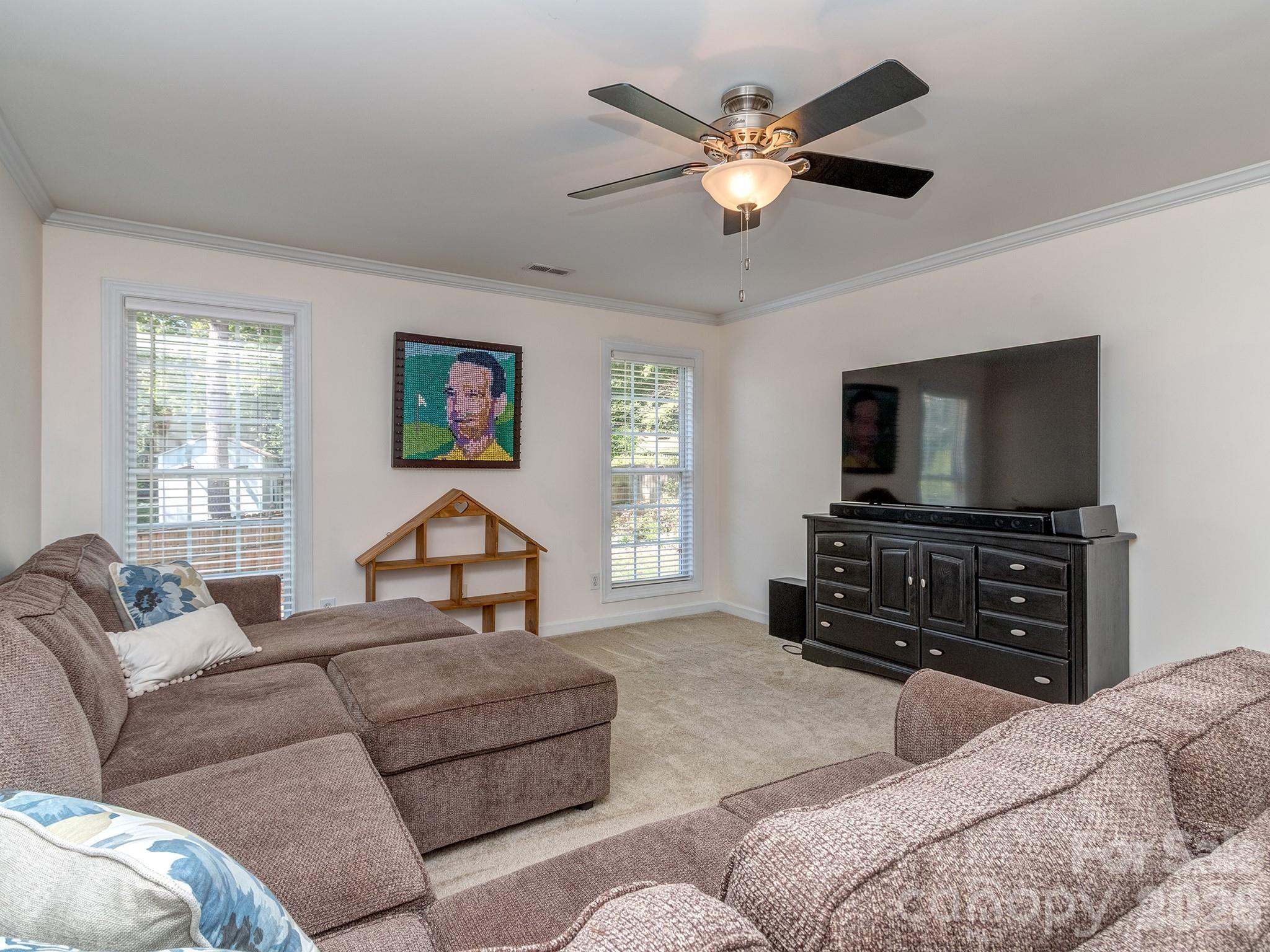 Single Family Residence at 4651 Glasgow Court, Gastonia, photo 27 of 33