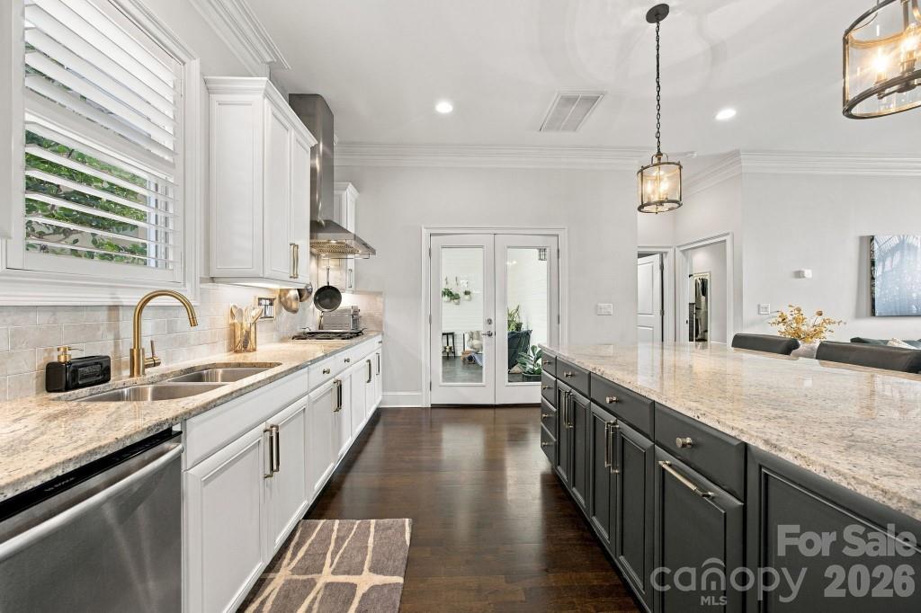 Single Family Residence at 720 Loretto Lane, Fort Mill, photo 16 of 96