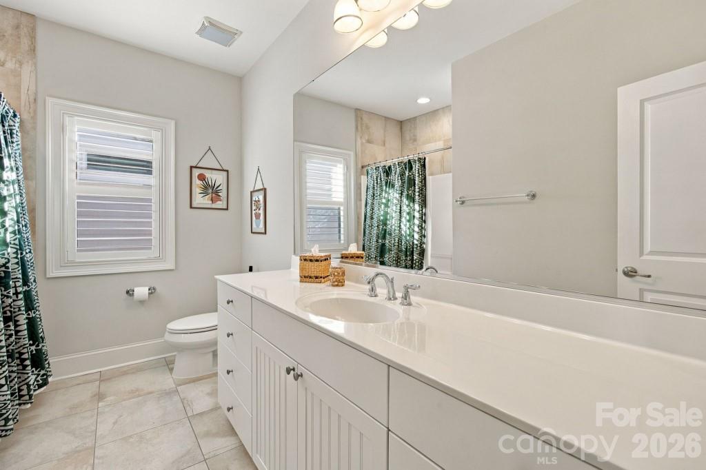 Single Family Residence at 720 Loretto Lane, Fort Mill, photo 70 of 96
