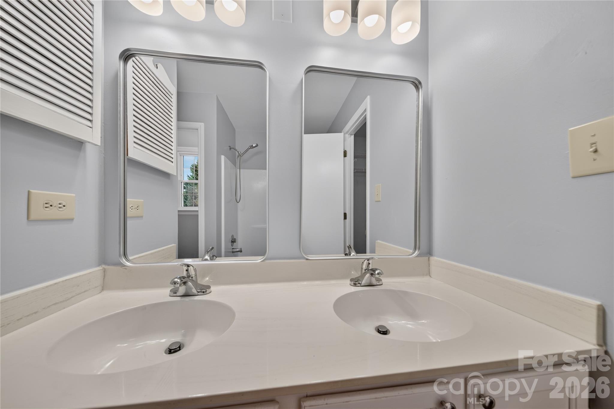 Double Vanity - 12008 Parks Farm Lane, Charlotte
