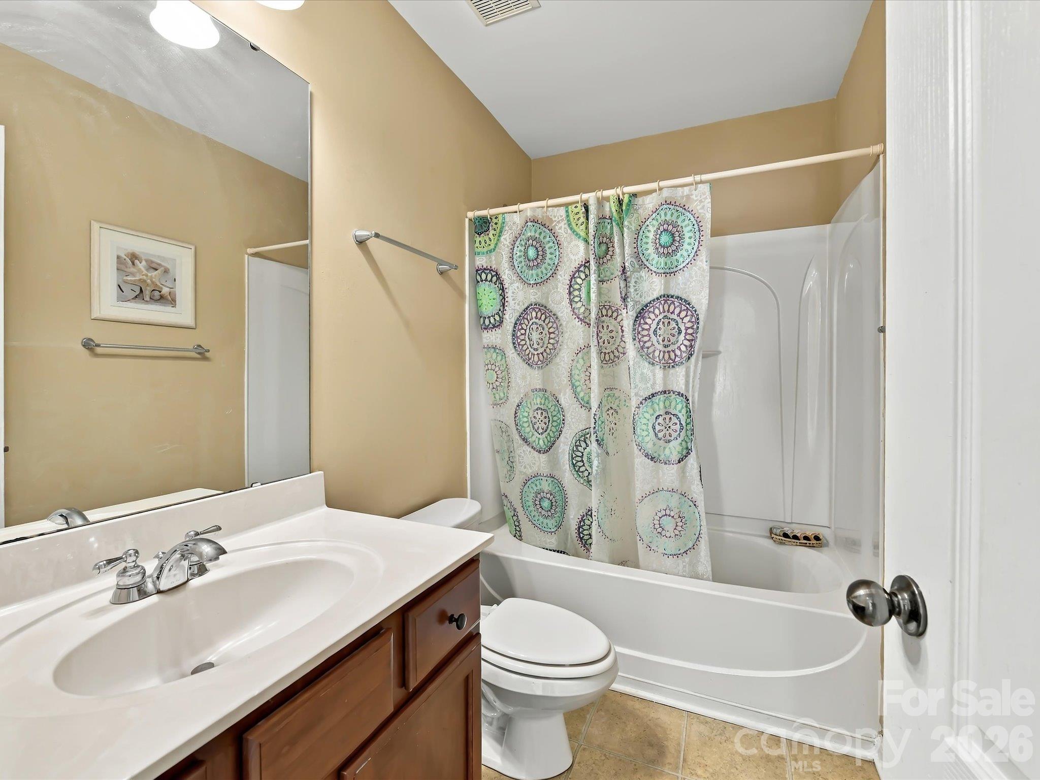 Full Bath - 8458 Mossy Cup Trail, Harrisburg