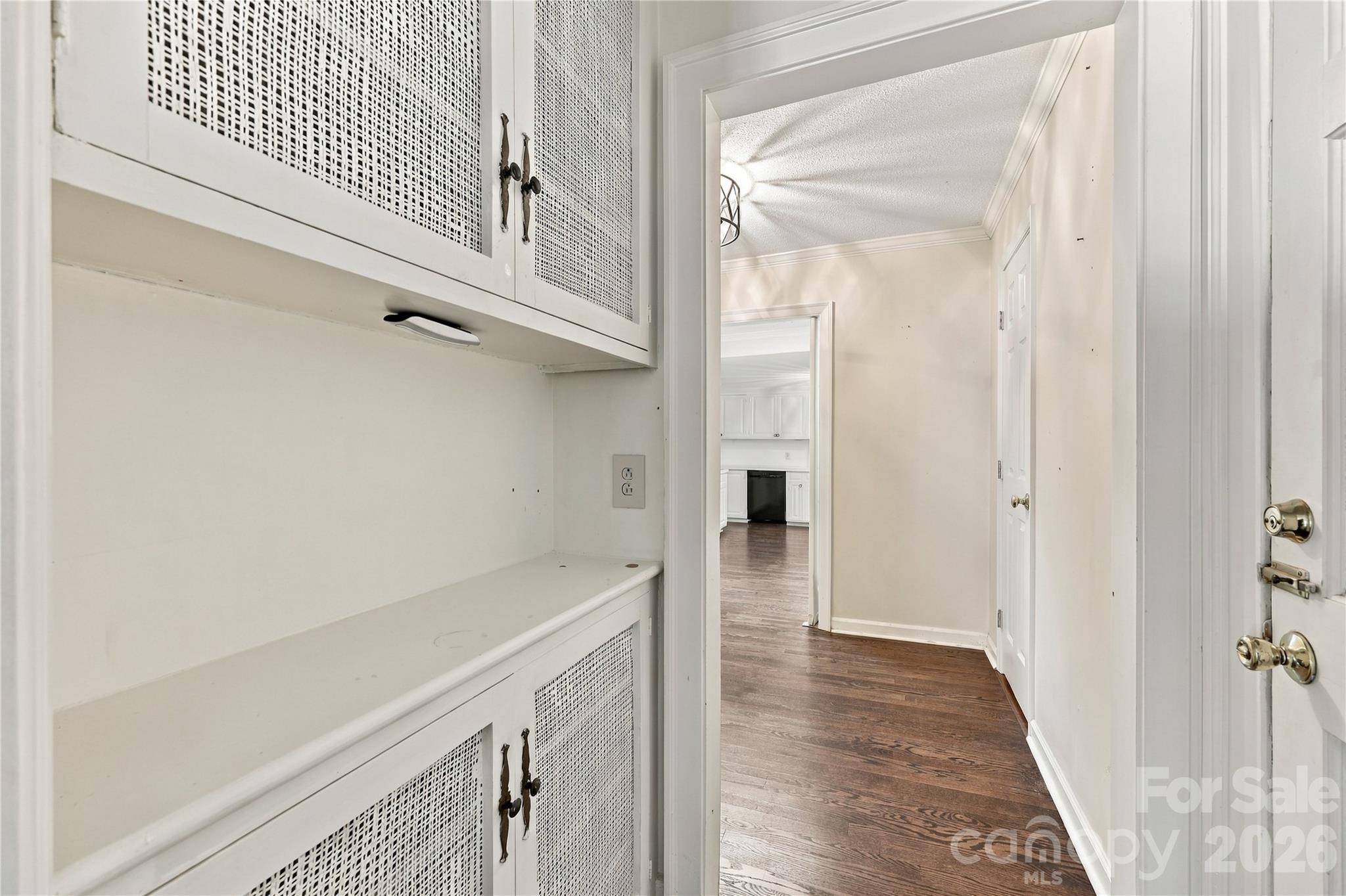 Single Family Residence at 512 Lakeside Drive, Statesville, photo 17 of 44