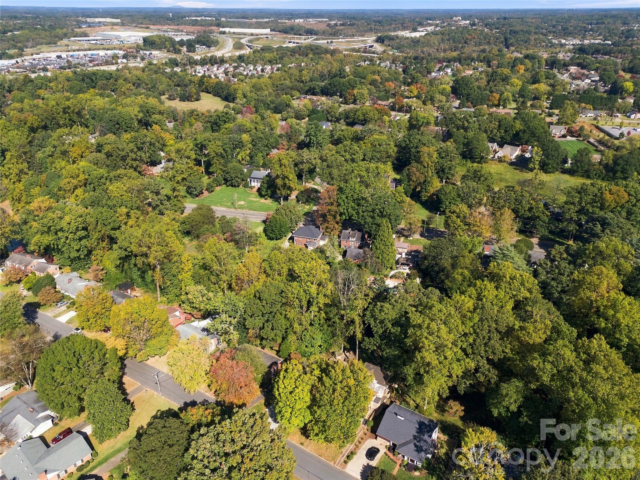 Single Family Residence at 512 Lakeside Drive, Statesville, photo 39 of 44