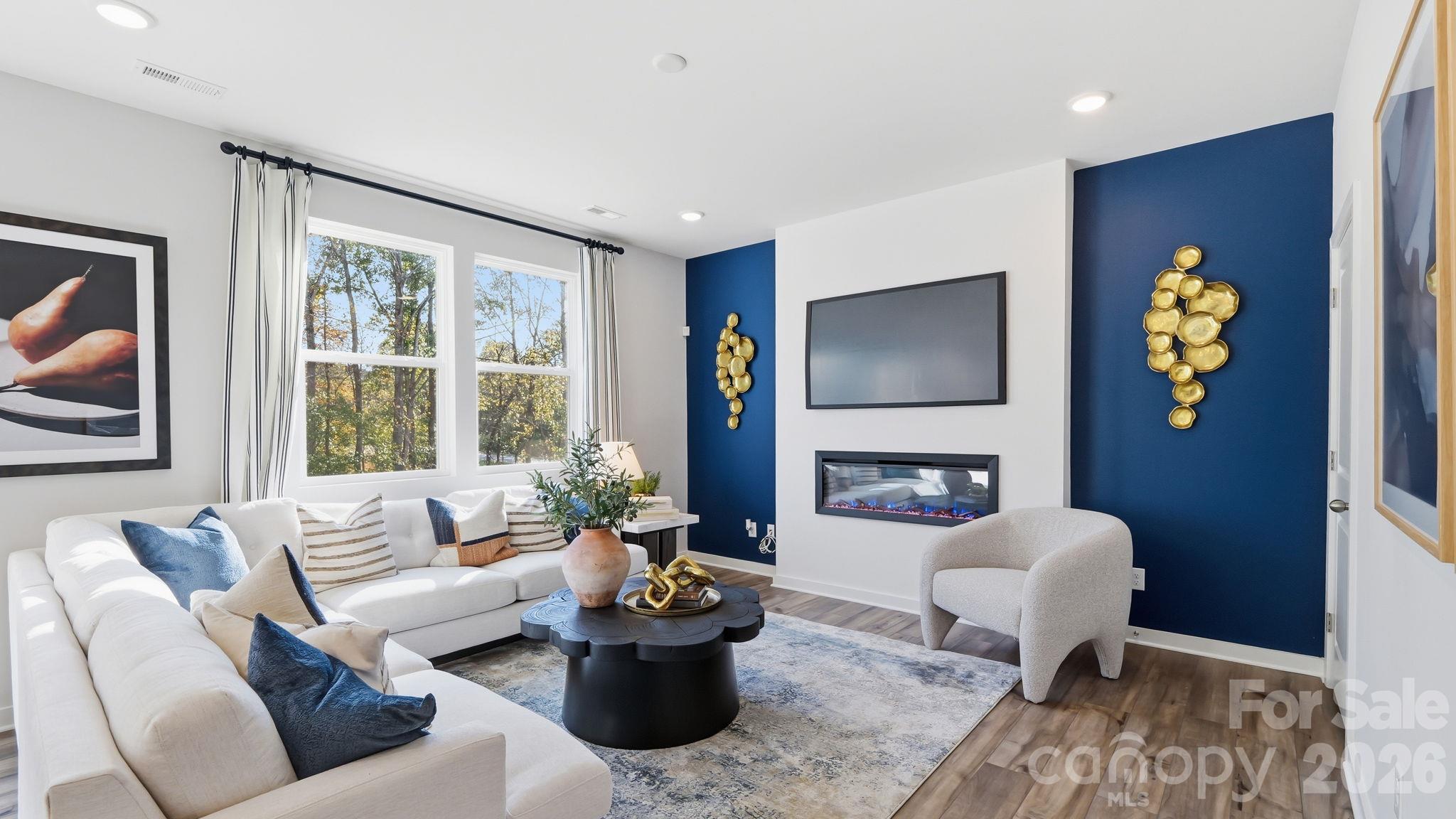 Single Family Residence at 1157 Skybrook Court, Newton, photo 6 of 25