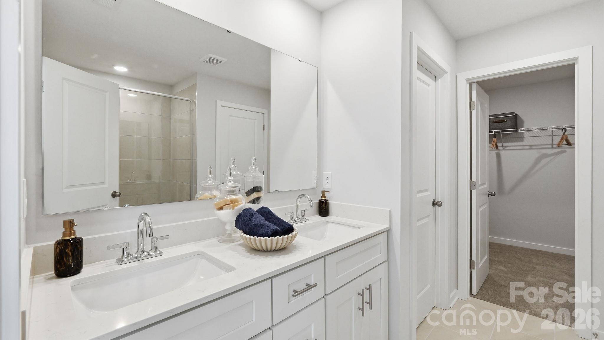 Single Family Residence at 1157 Skybrook Court, Newton, photo 18 of 25