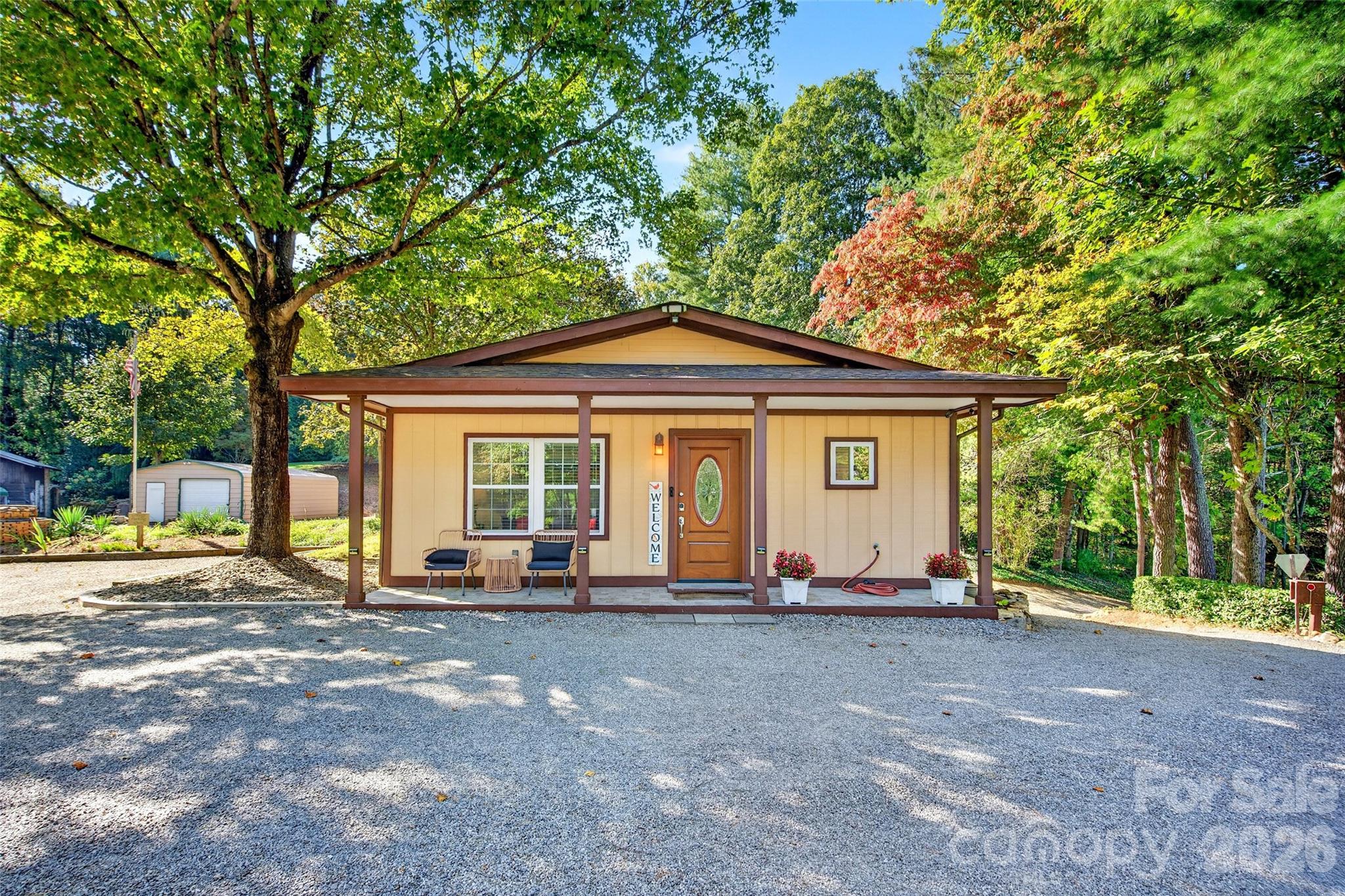 Cottage - 337 & 345 Avery Creek Road, Arden