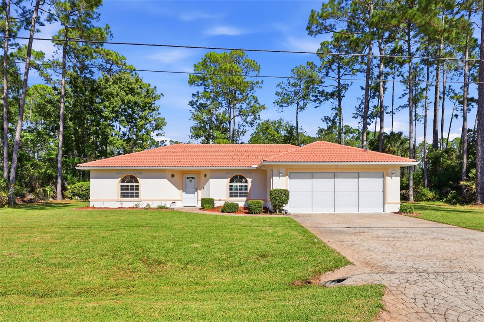 35 RICHLAND LN