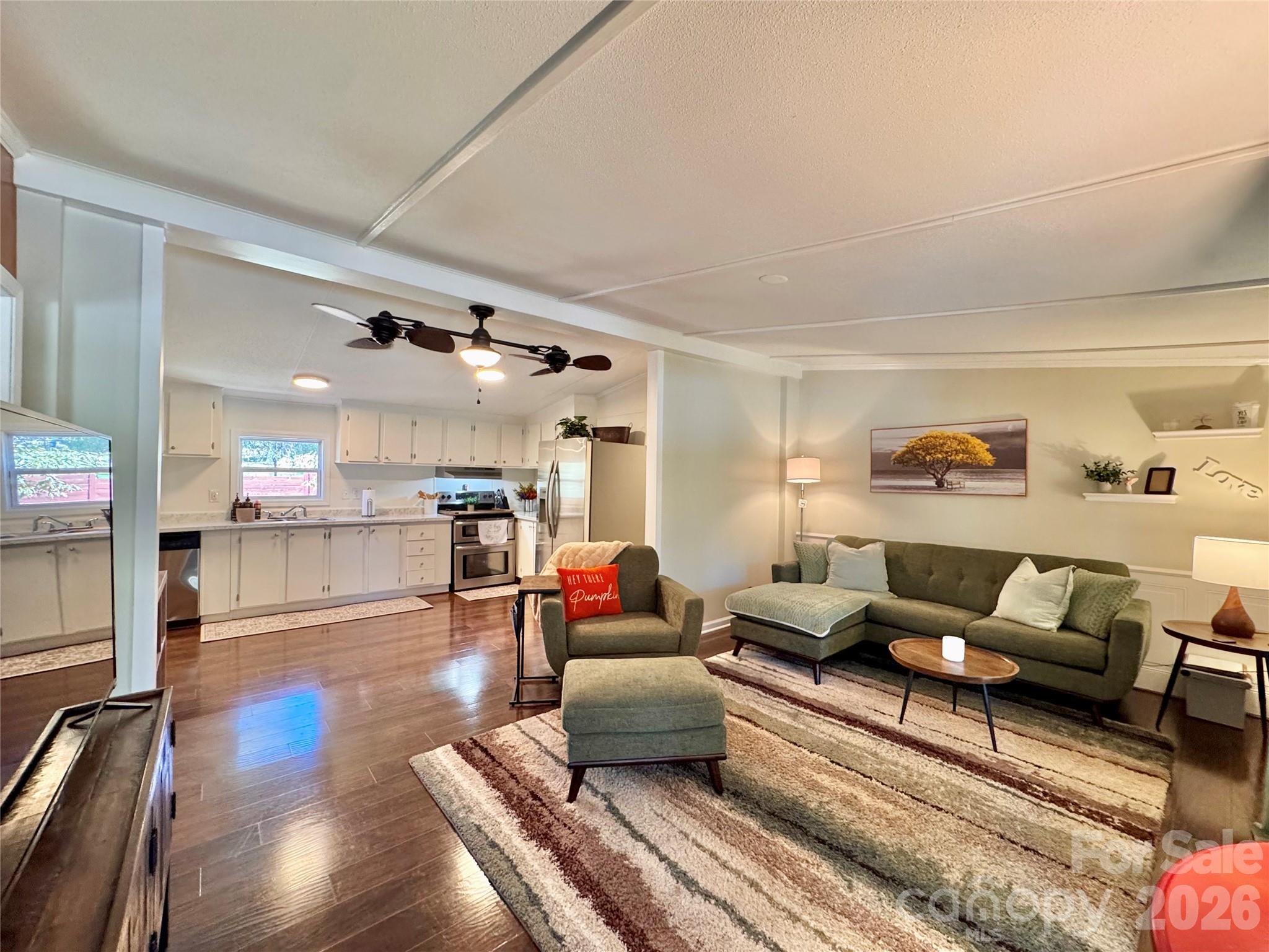 Open Concept - 78 Katie Drive, Hendersonville