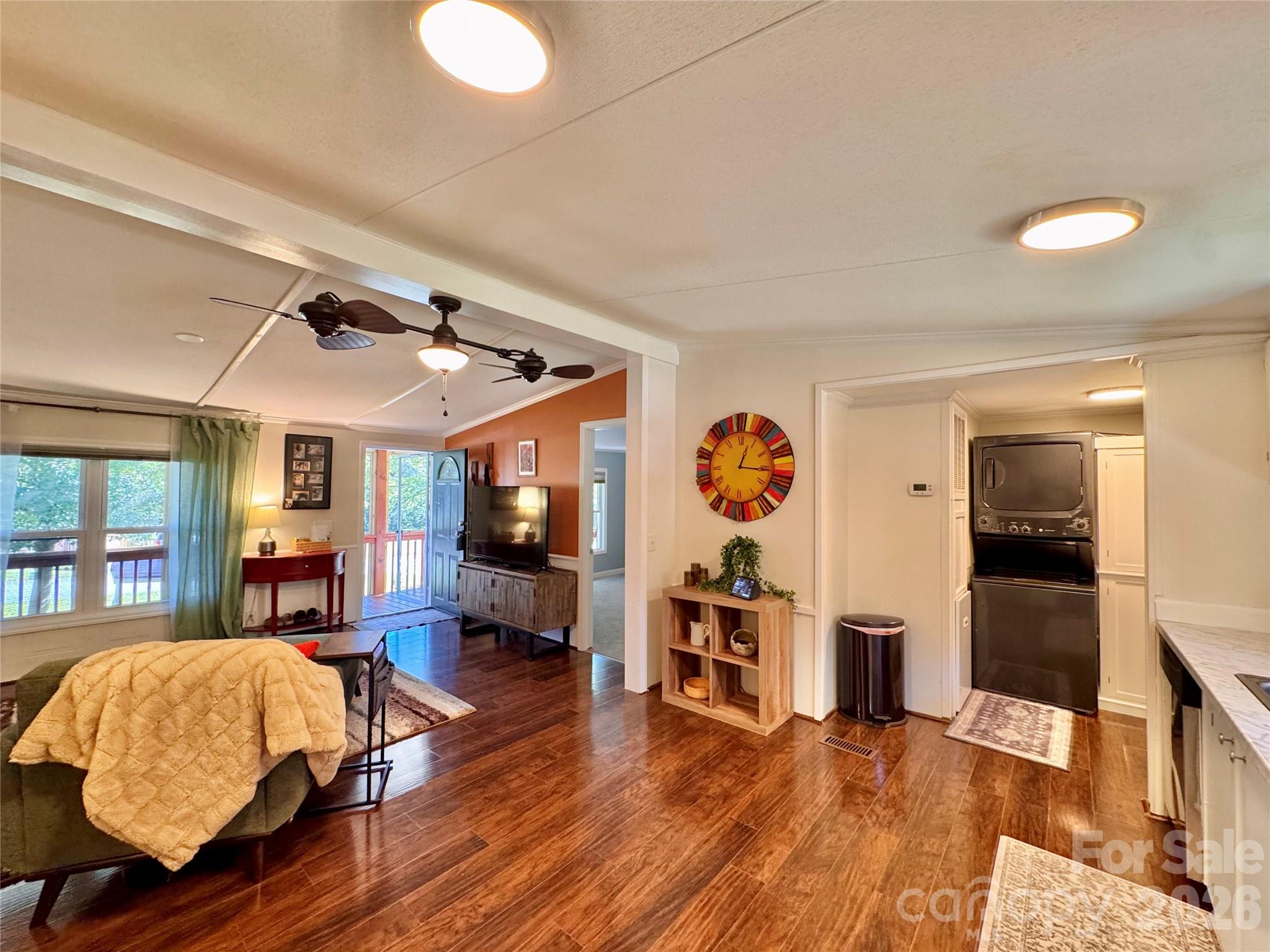 Open Concept - 78 Katie Drive, Hendersonville