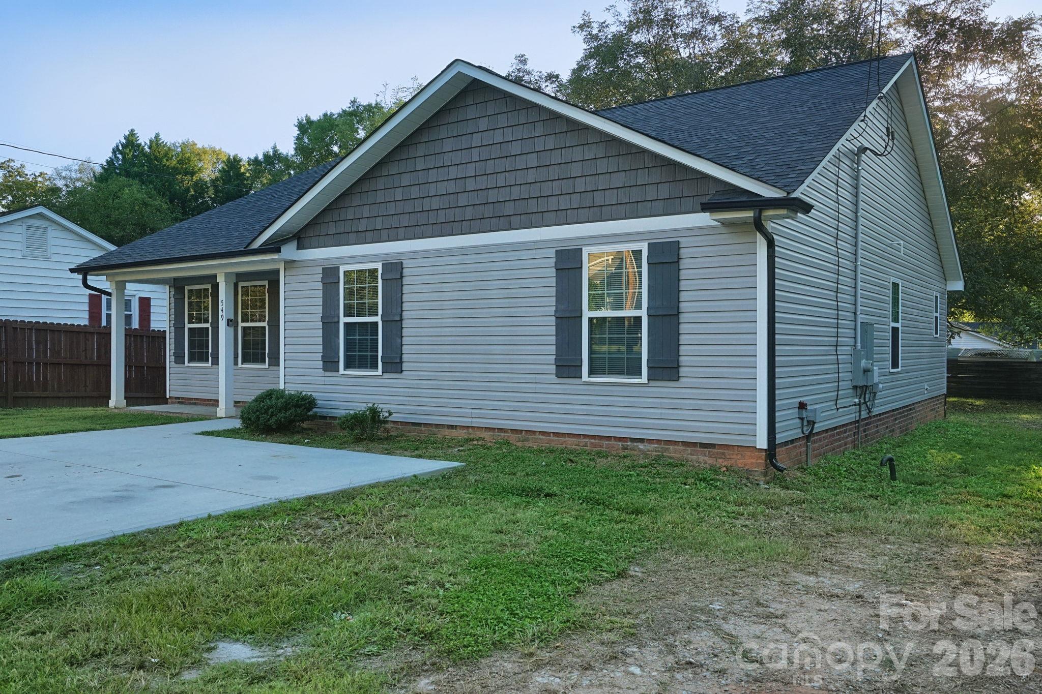Single Family Residence at 549 Gibson Drive, Concord, photo 3 of 34