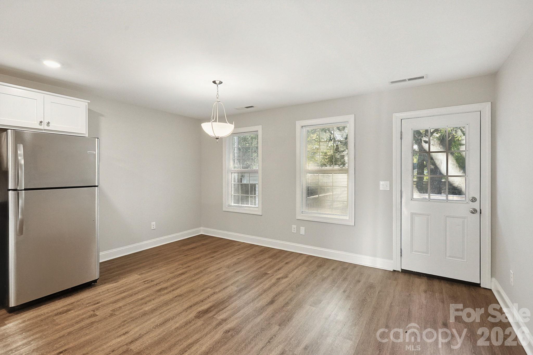 Single Family Residence at 549 Gibson Drive, Concord, photo 6 of 34