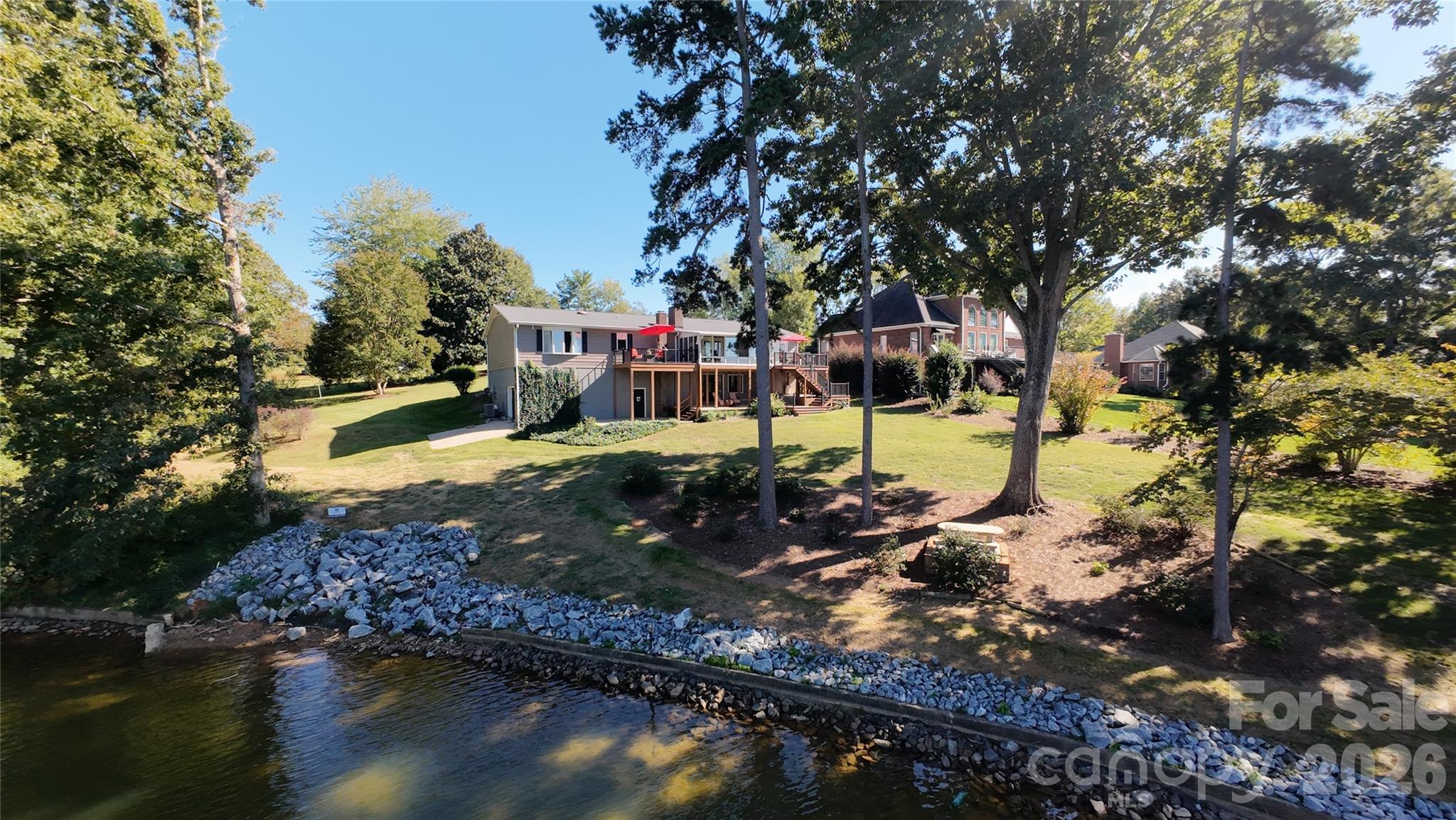 Single Family Residence at 104 Doral Court, Kings Mountain, photo 52 of 58