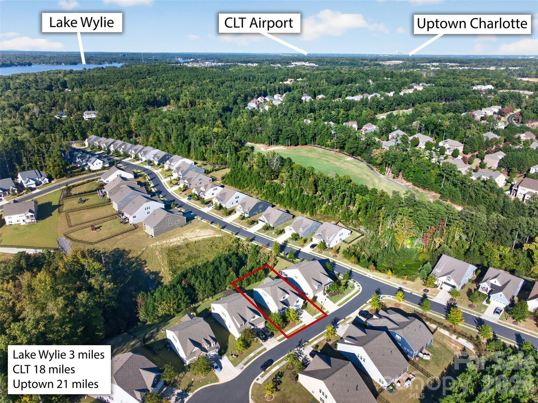 So close to everything! - 16815 Lookout Landing Lane, Charlotte