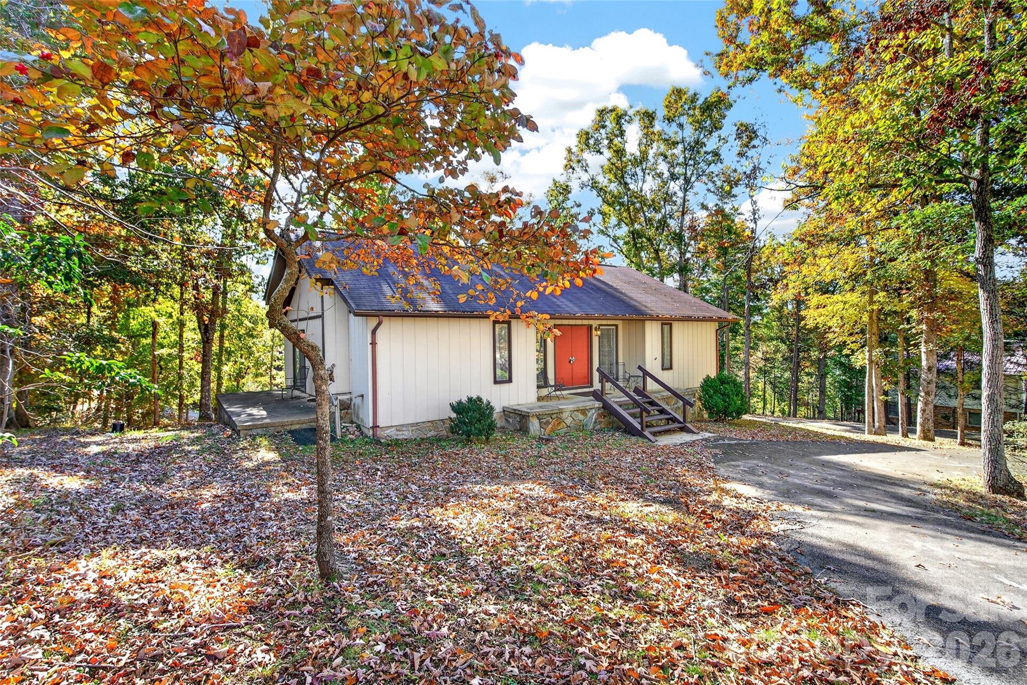 Single Family Residence at 592 Carters Ridge Road, Spruce Pine, photo 10 of 61