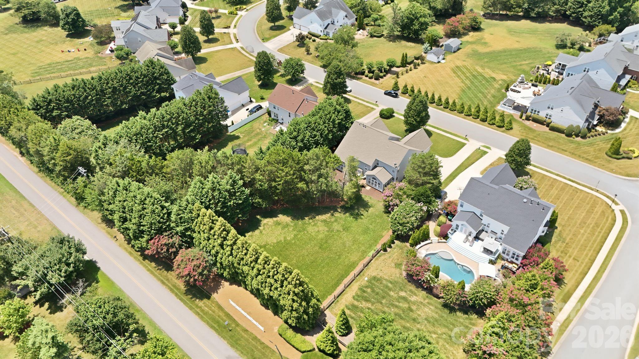 Single Family Residence at 151 Corona Circle, Mooresville, photo 44 of 48