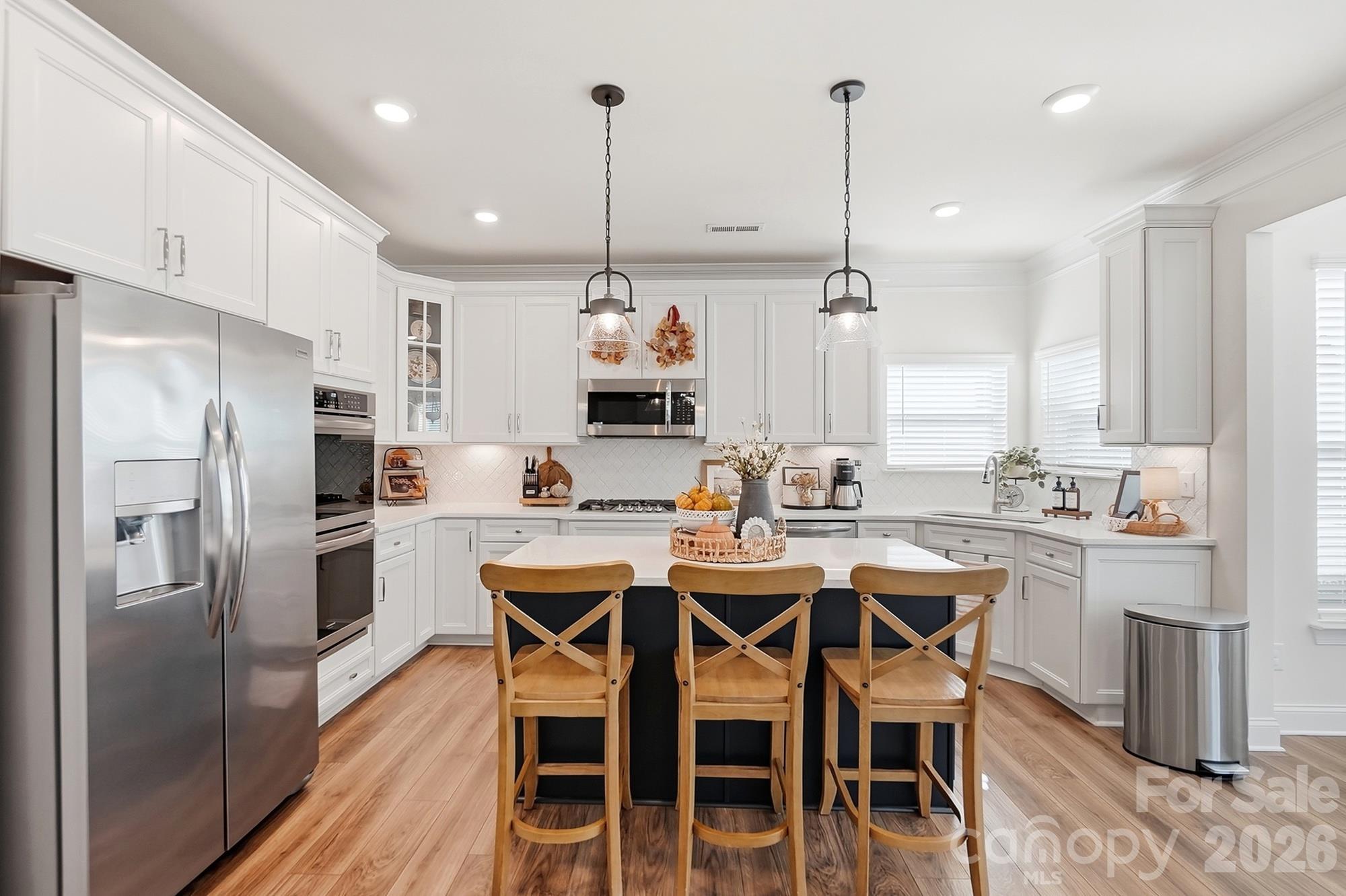 Single Family Residence at 2727 Forest Path Way, Gastonia, photo 11 of 48