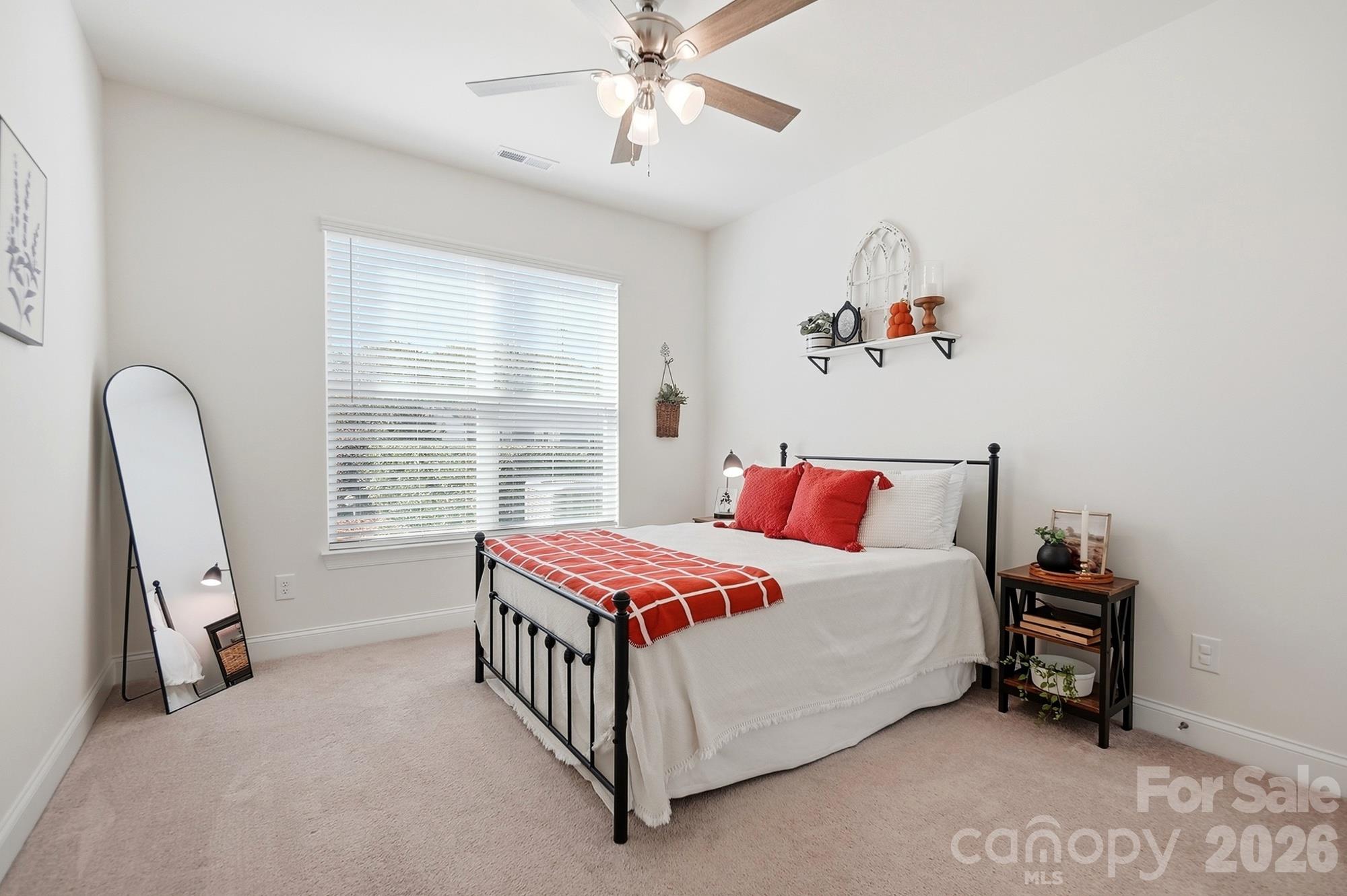 Single Family Residence at 2727 Forest Path Way, Gastonia, photo 20 of 48