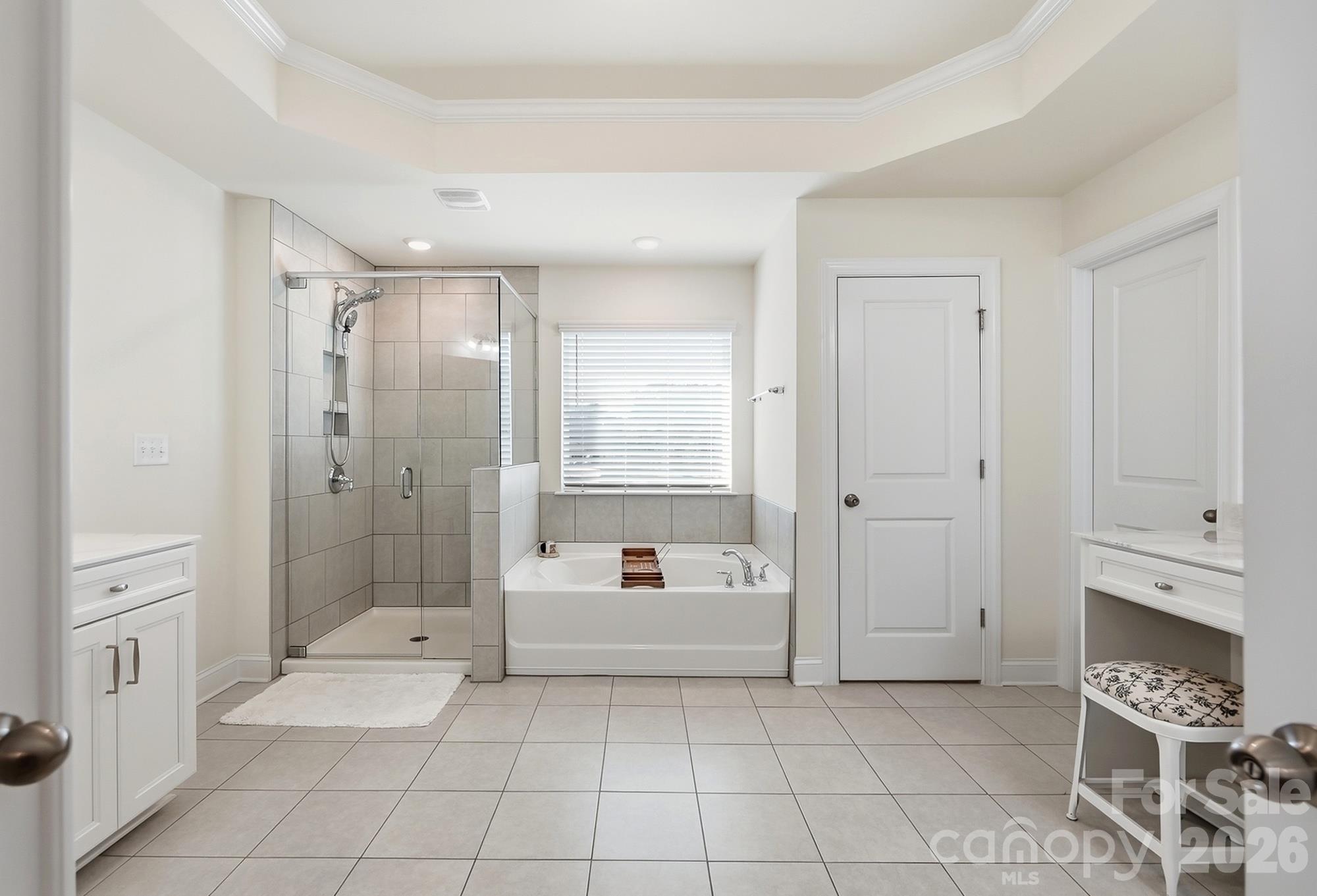 Single Family Residence at 2727 Forest Path Way, Gastonia, photo 25 of 48