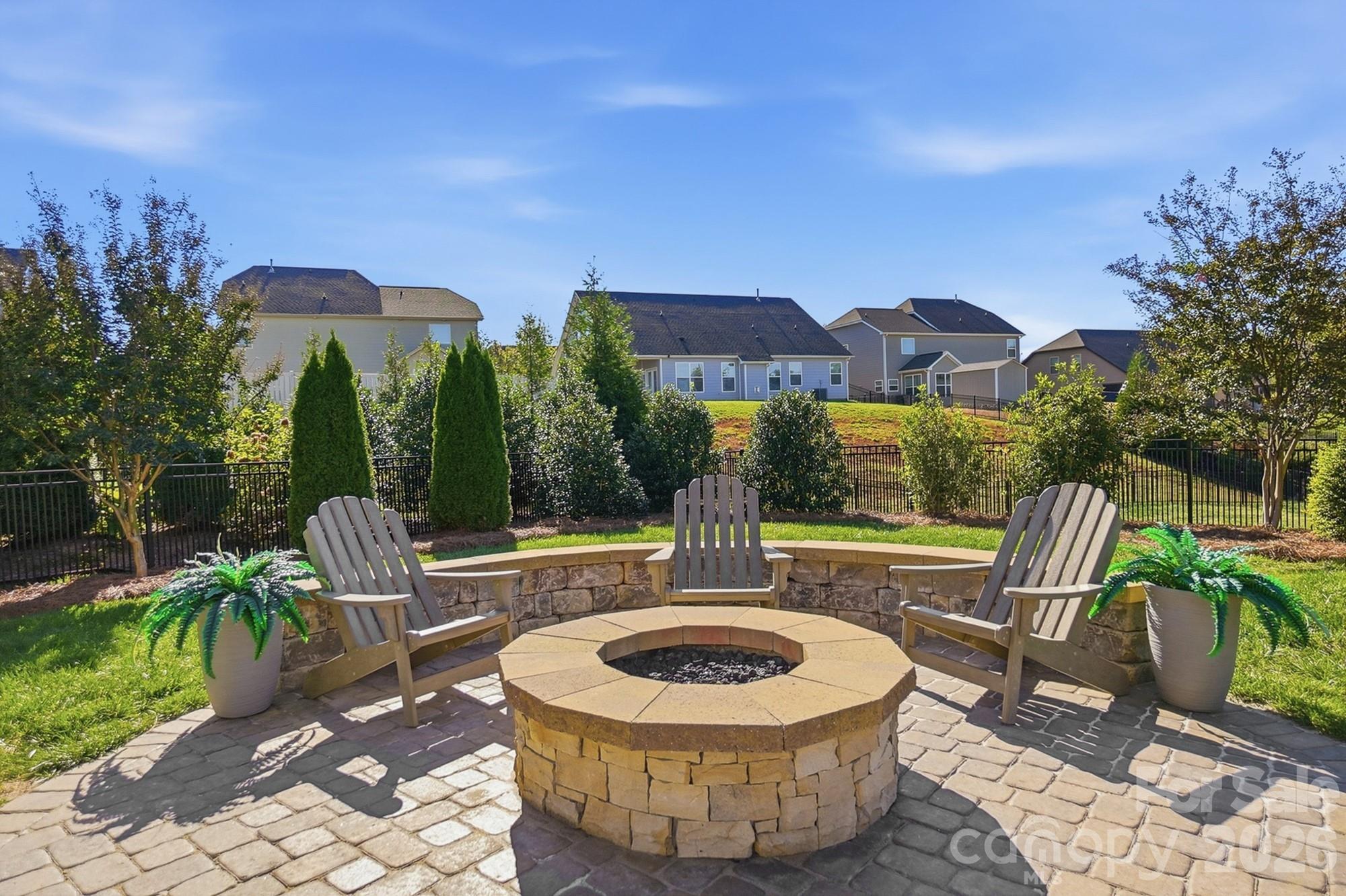 Single Family Residence at 2727 Forest Path Way, Gastonia, photo 40 of 48