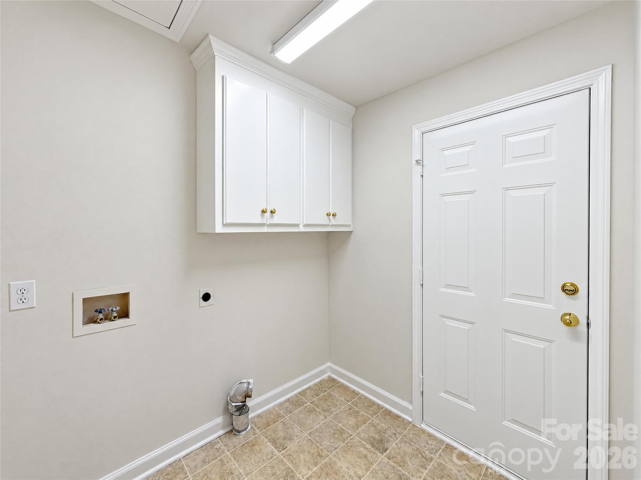 Single Family Residence at 3585 Cedar Springs Drive SW, Concord, photo 18 of 20
