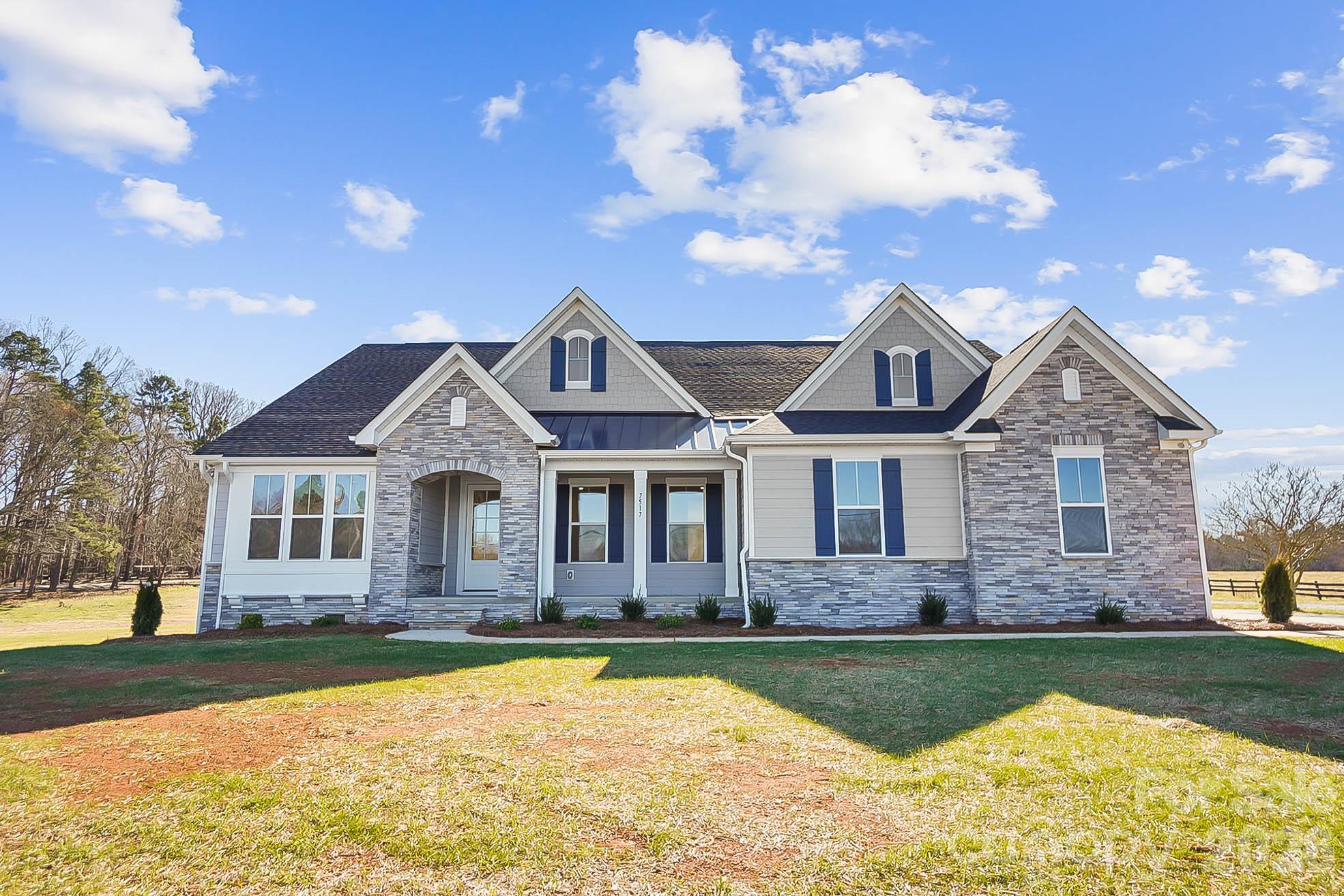 7517 Lancaster Highway