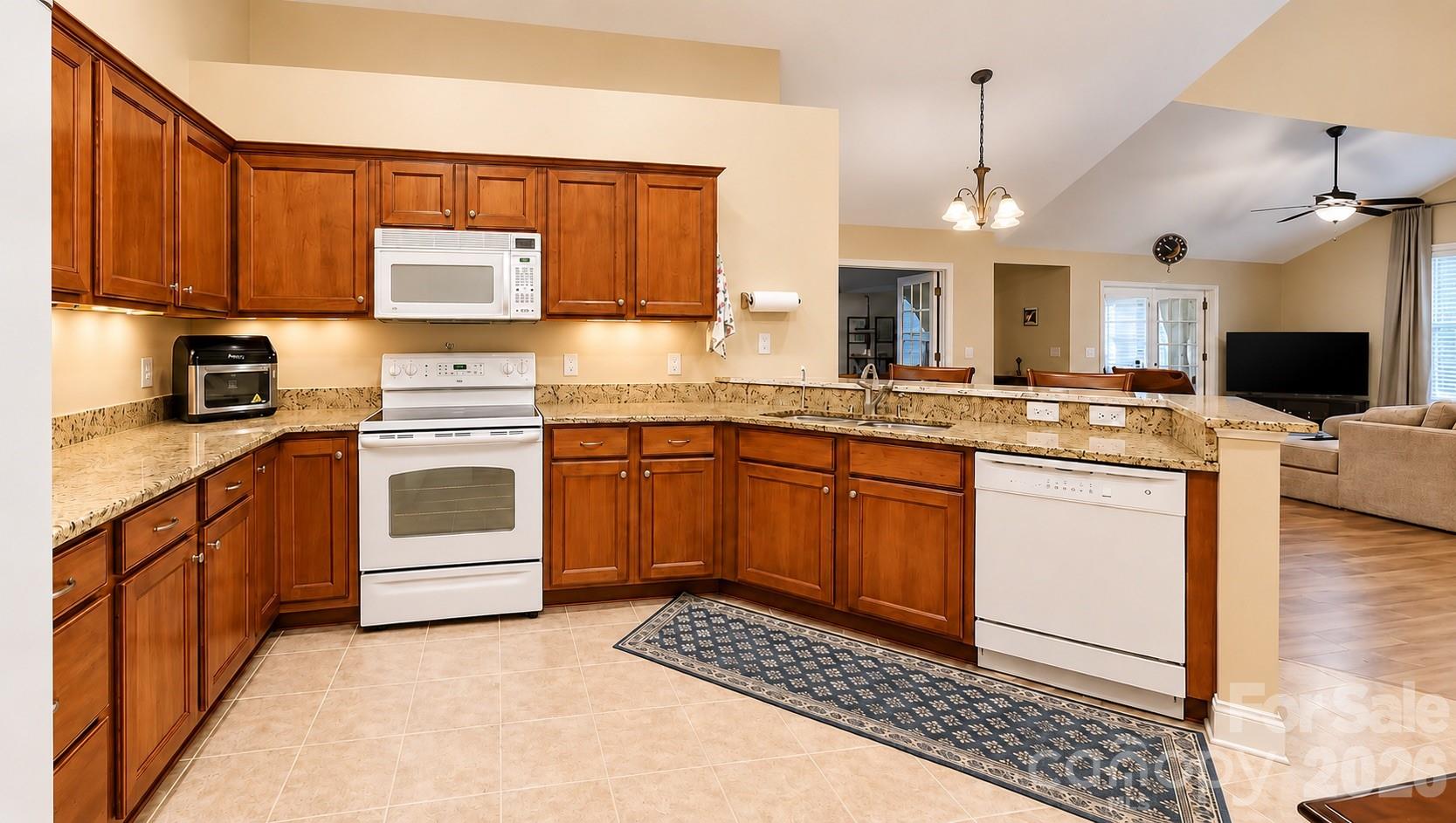 Townhouse at 76 Mountain Meadow Circle, Weaverville, photo 4 of 40