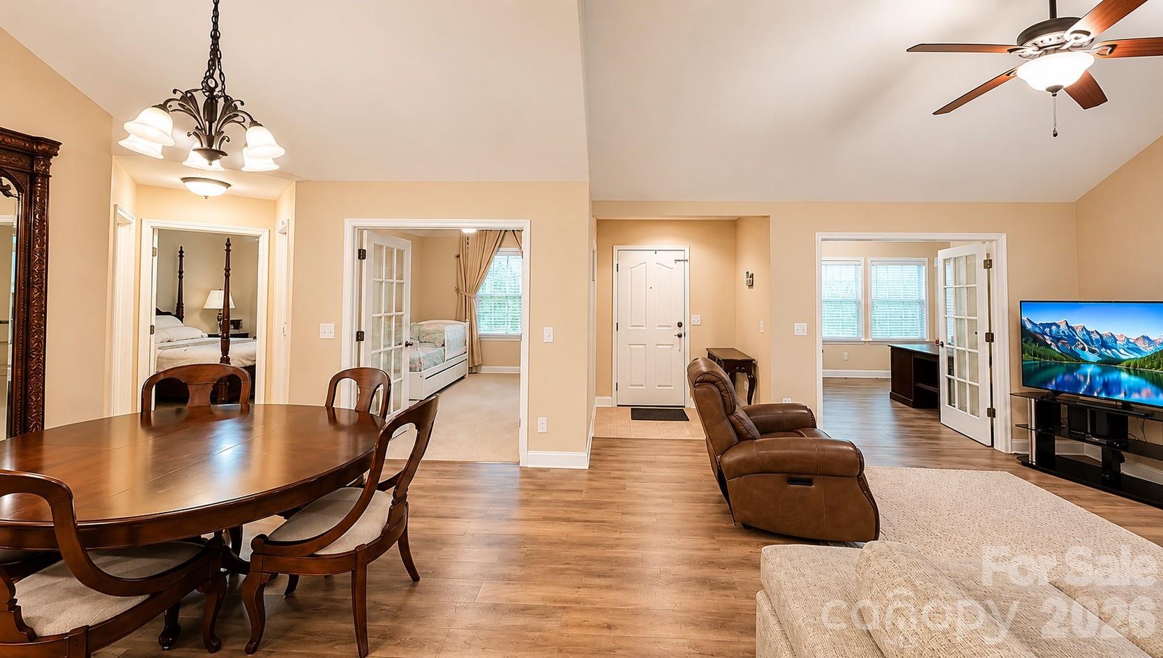Townhouse at 76 Mountain Meadow Circle, Weaverville, photo 11 of 40