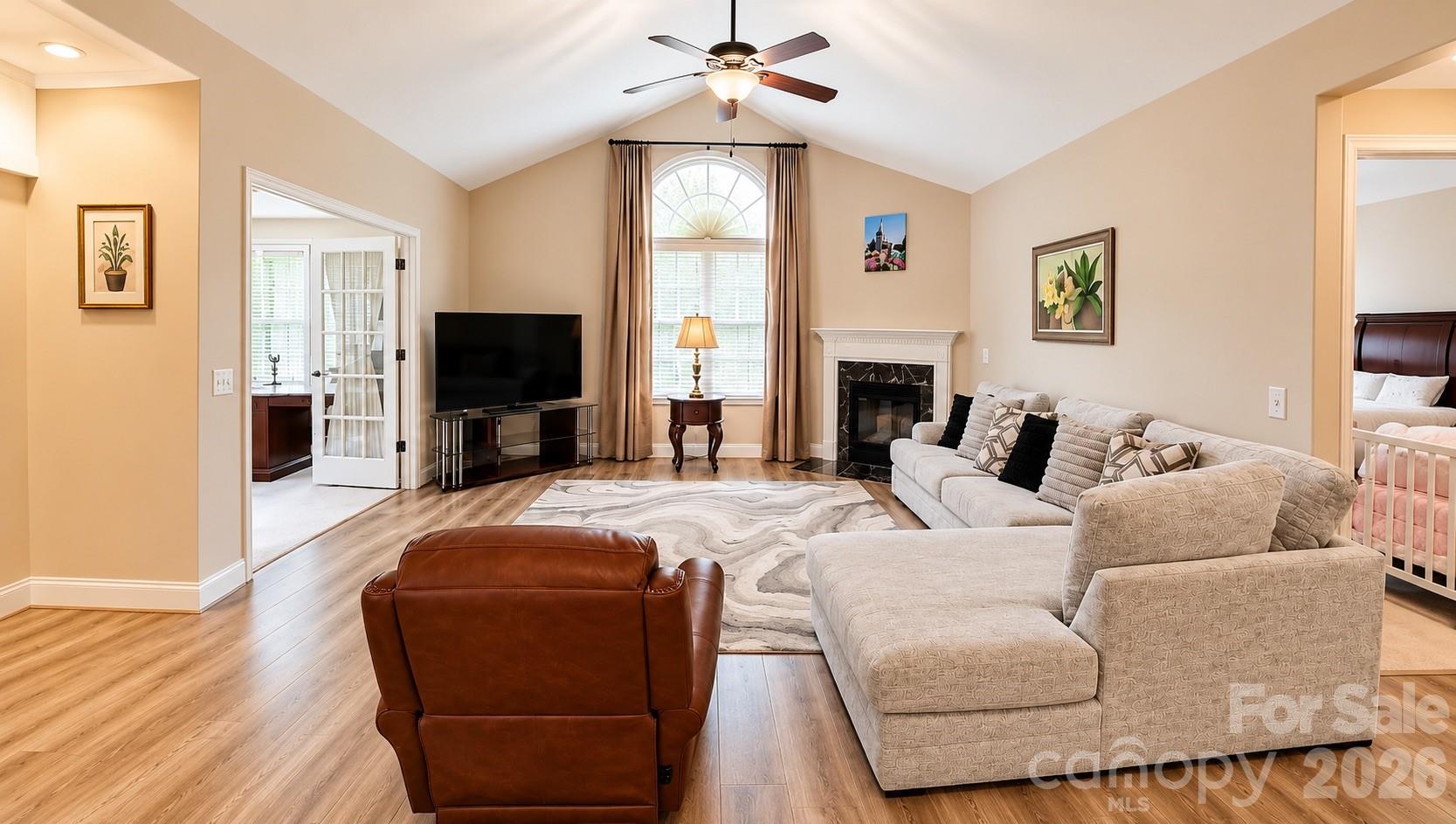 Townhouse at 76 Mountain Meadow Circle, Weaverville, photo 12 of 40