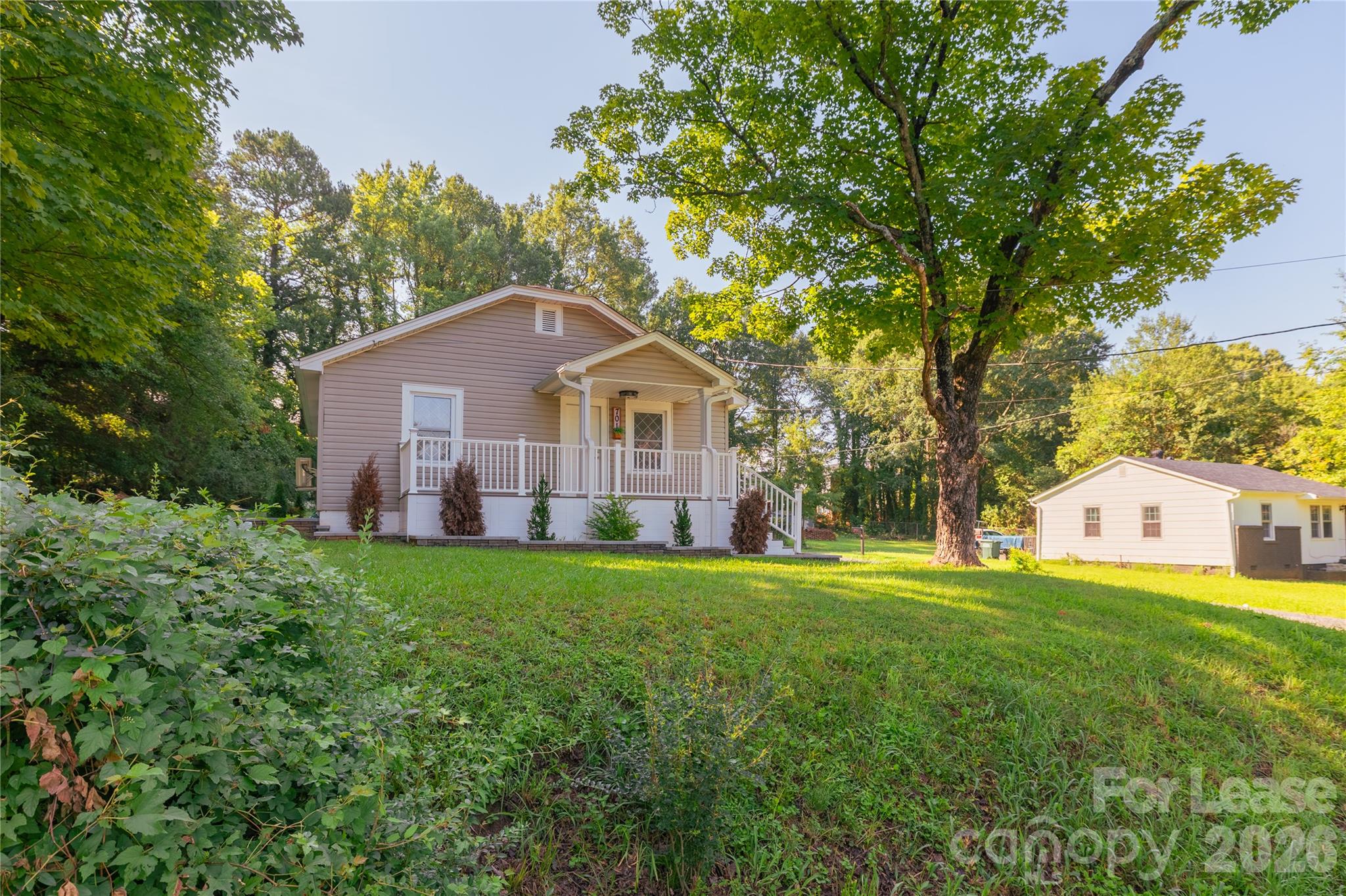 Single Family Residence at 701 Betty Street, Gastonia, photo 3 of 18