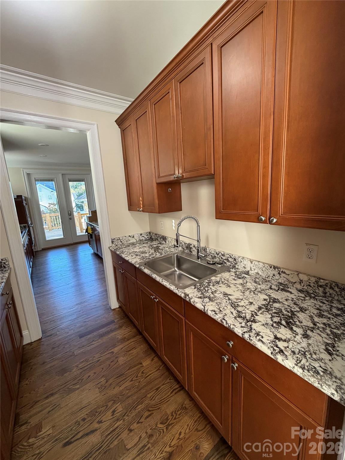 Butler's Pantry - 4095 Principal Circle NW, Conover