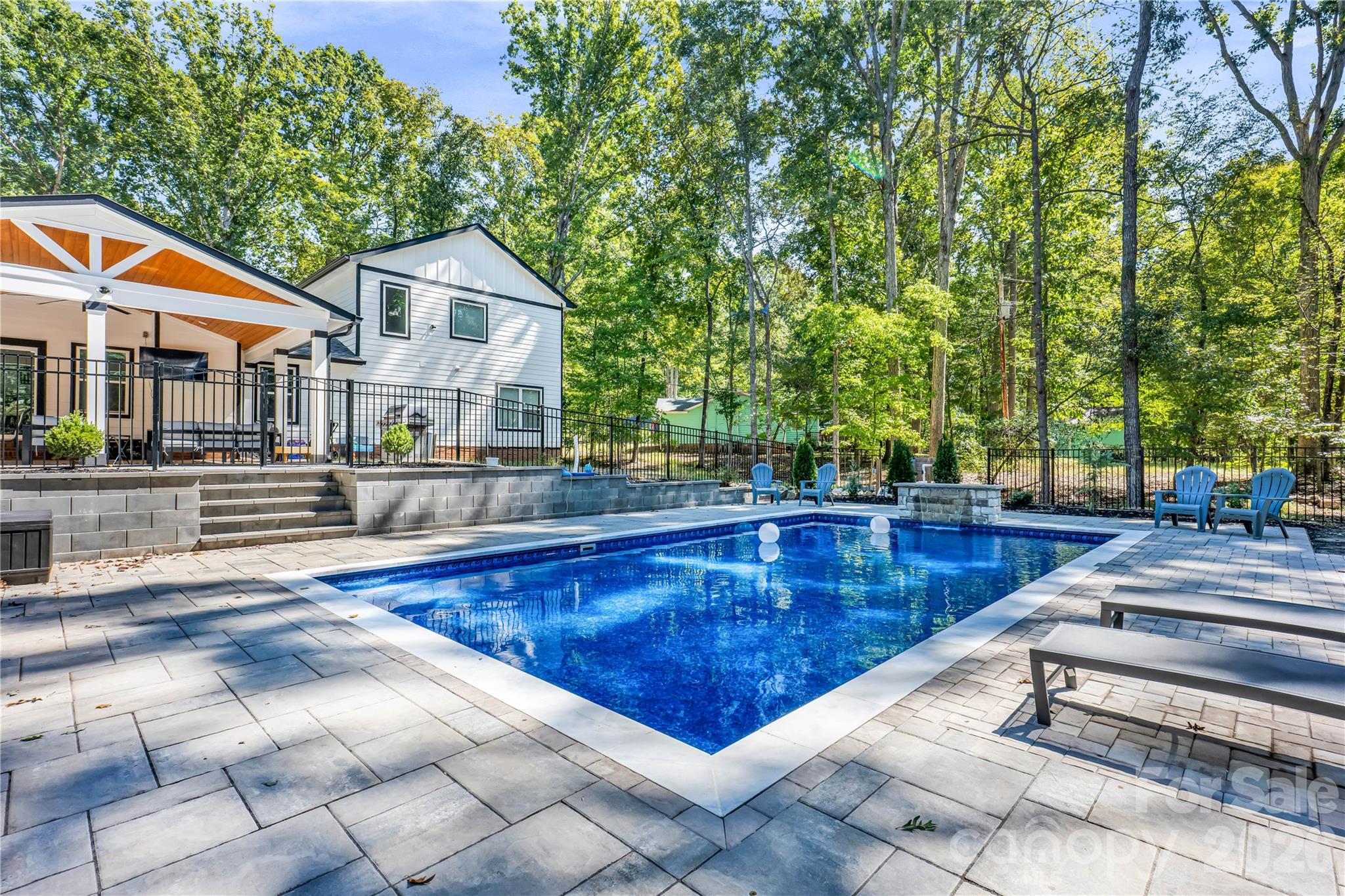Single Family Residence at 6419 Saddlewood Drive, Waxhaw, photo 32 of 34
