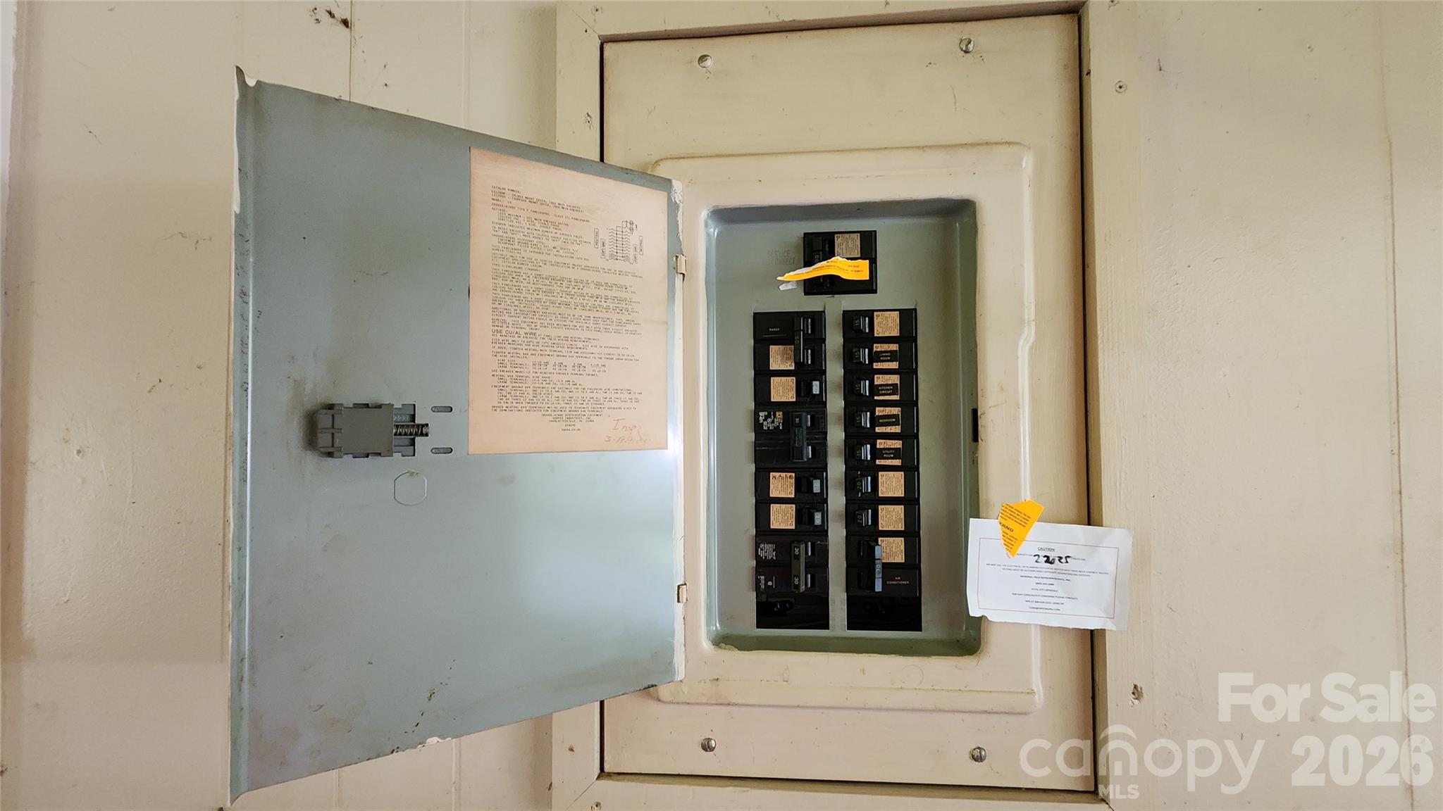 Electric Panel in workshop - 6174 Hwy 221 Highway N, Marion