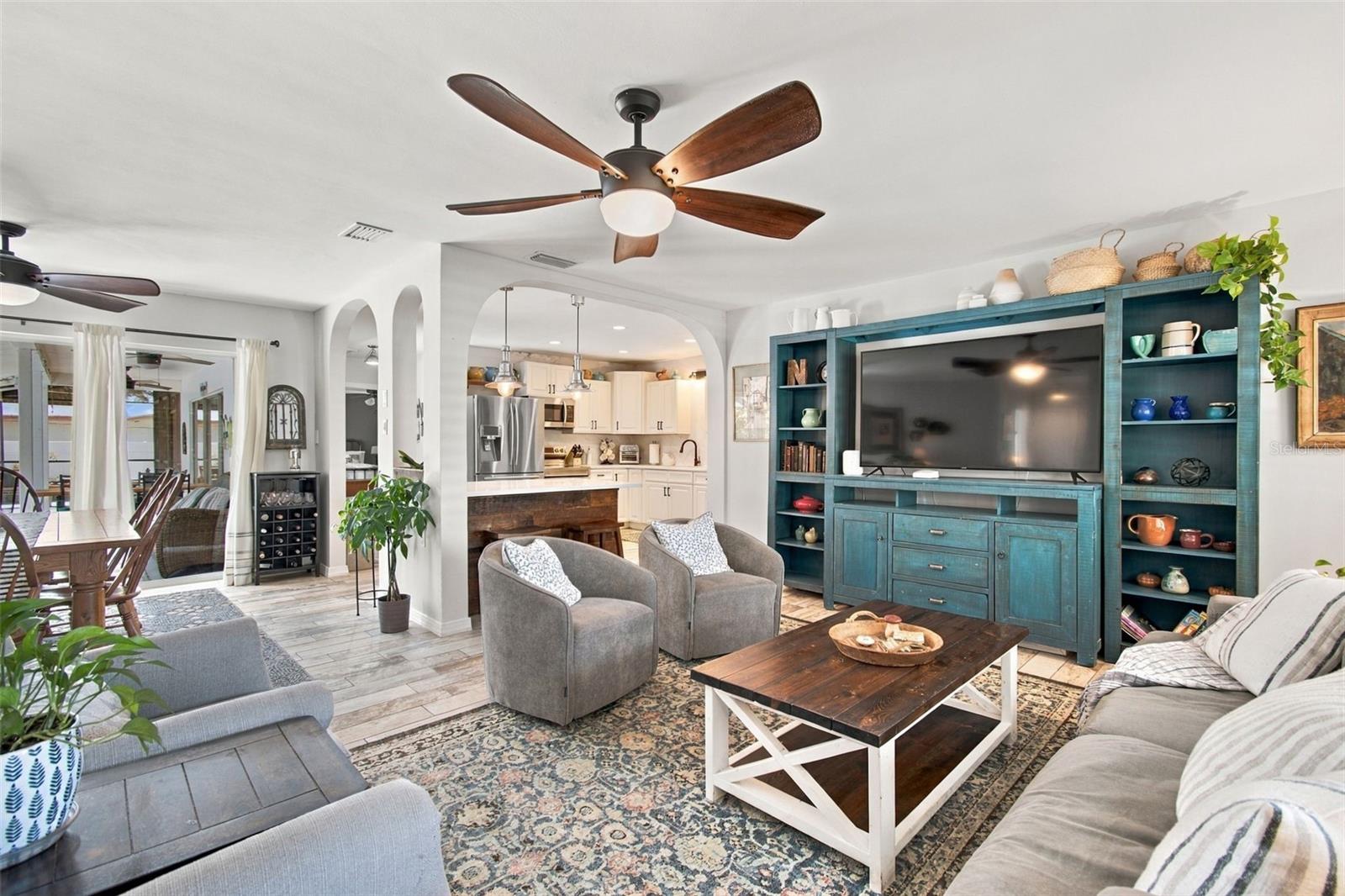 Single Family Residence at 1889 BUGLE LN, CLEARWATER, photo 11 of 57