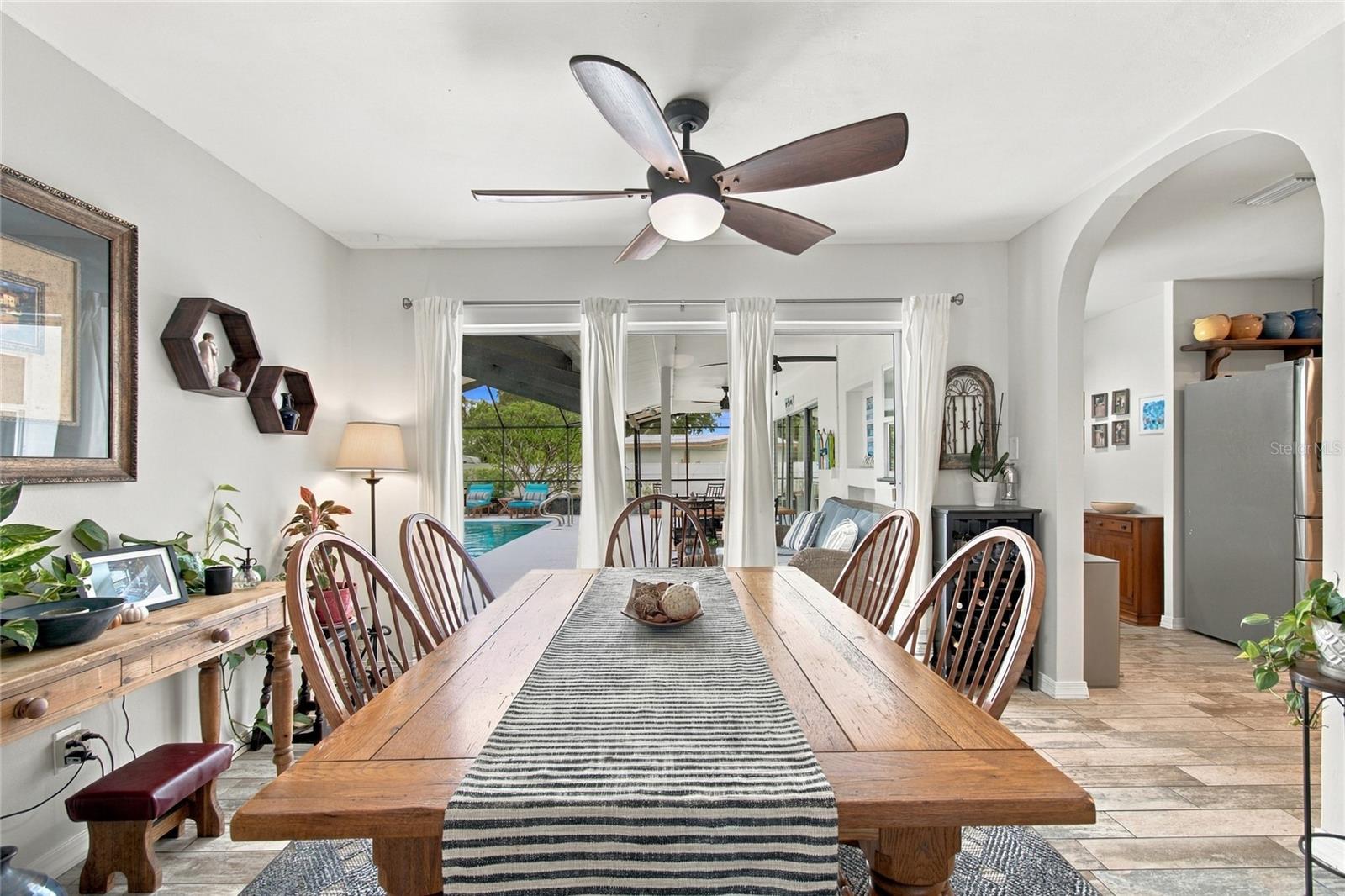 Single Family Residence at 1889 BUGLE LN, CLEARWATER, photo 19 of 57