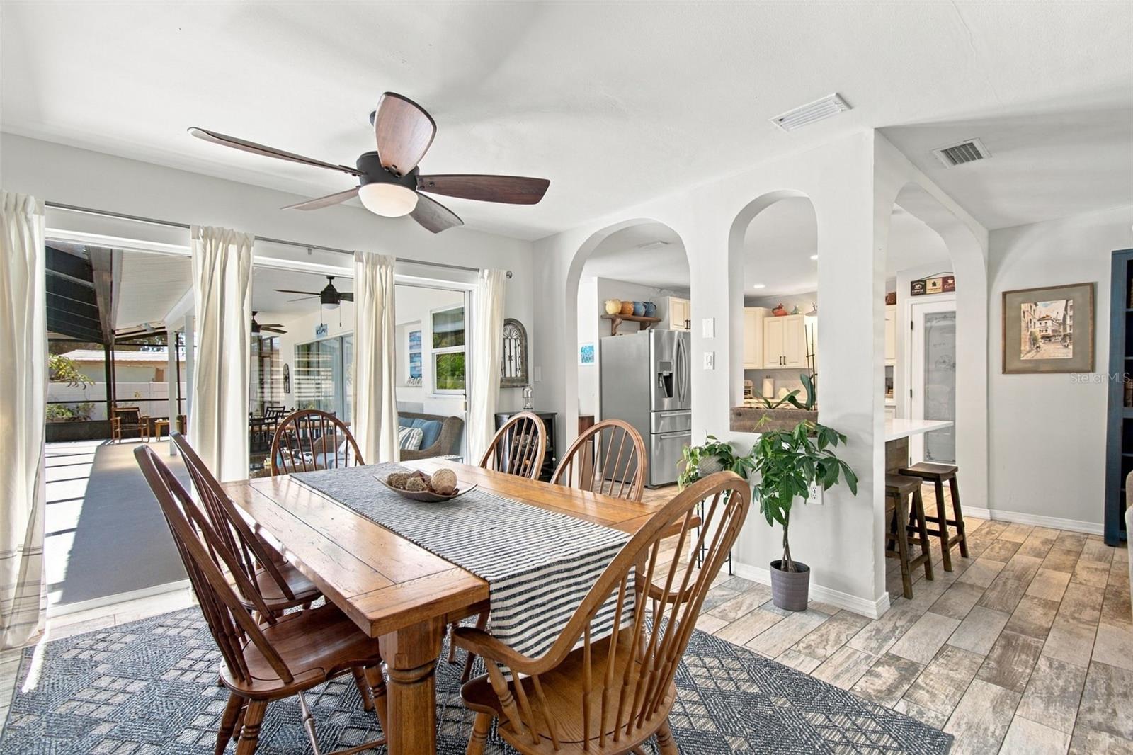 Single Family Residence at 1889 BUGLE LN, CLEARWATER, photo 20 of 57