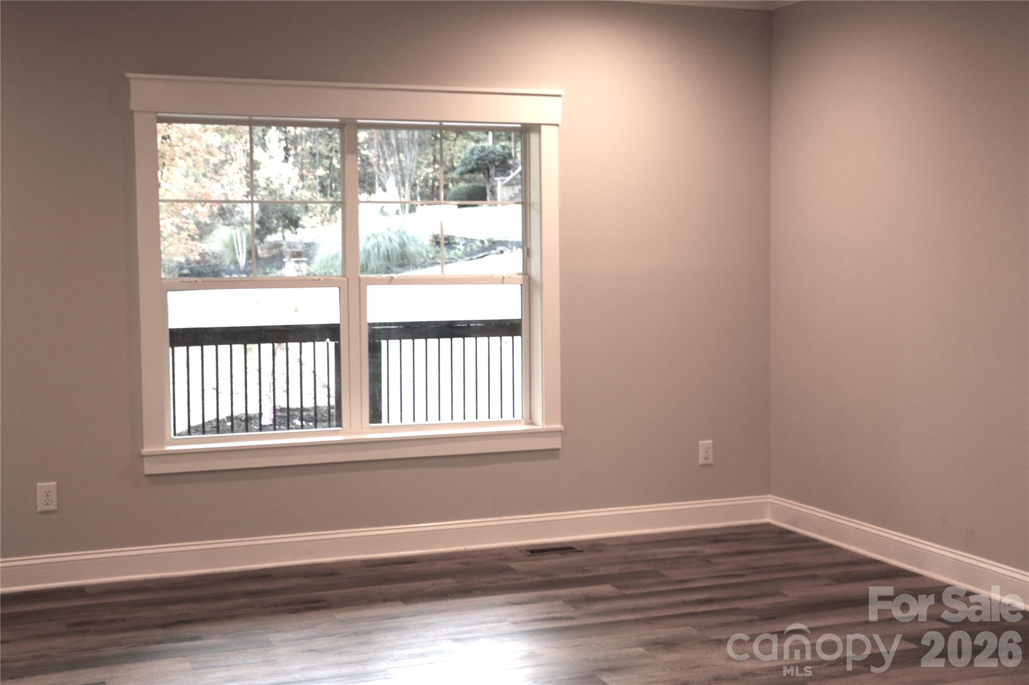 LIVING ROOM - 210 Rocky Mount Drive, Lake Lure